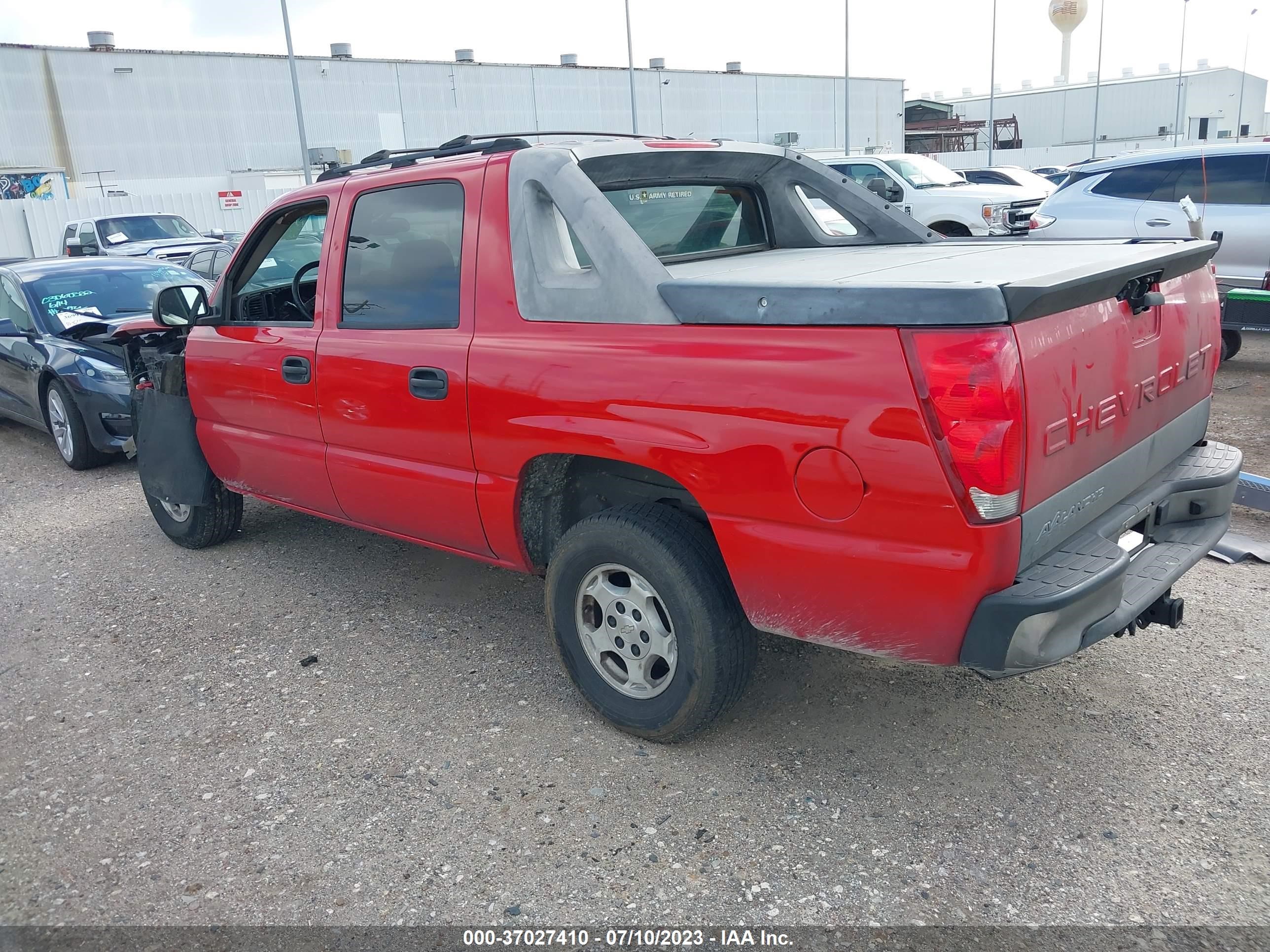 Photo 2 VIN: 3GNEC12Z95G220522 - CHEVROLET AVALANCHE 