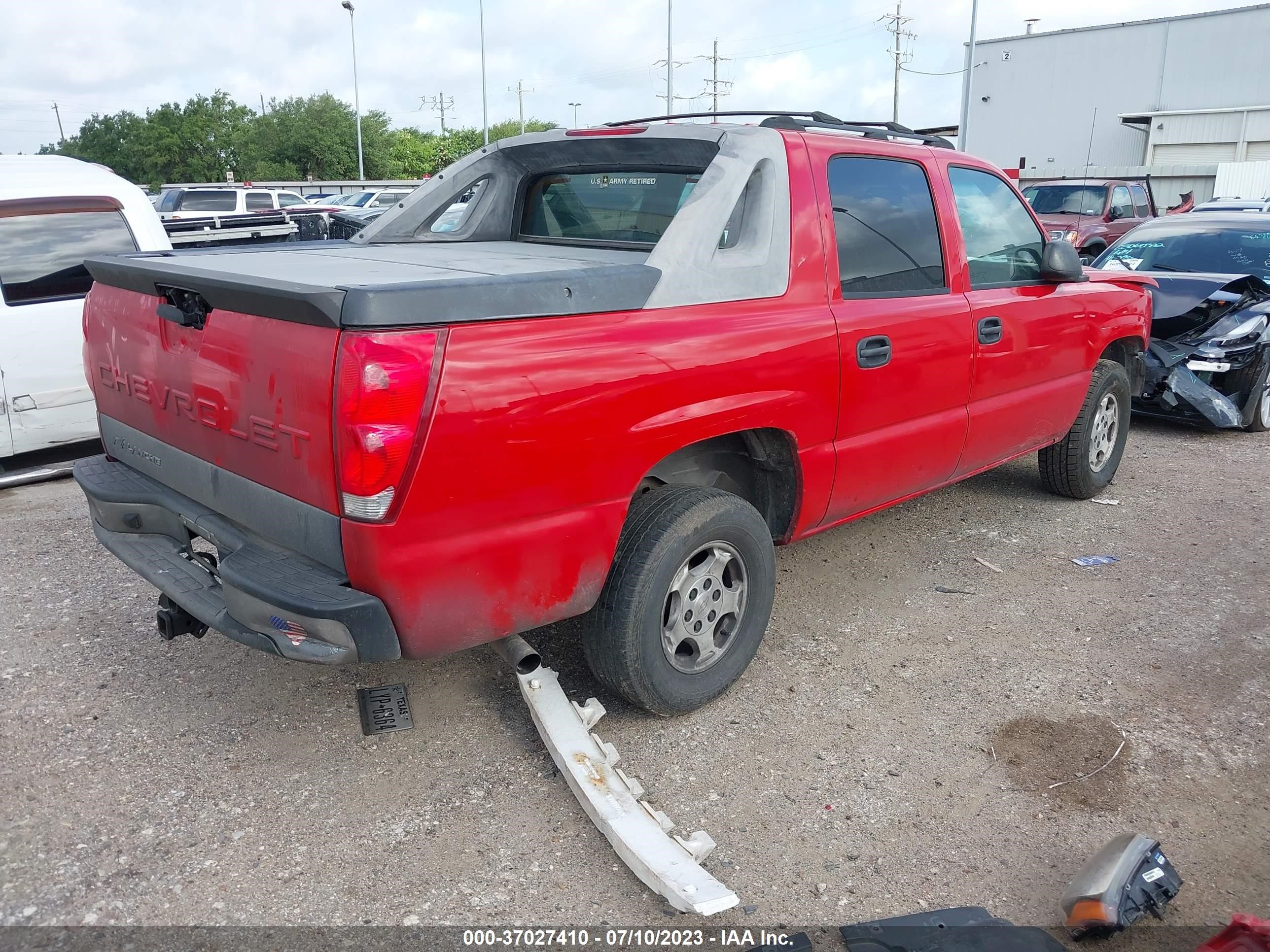 Photo 3 VIN: 3GNEC12Z95G220522 - CHEVROLET AVALANCHE 