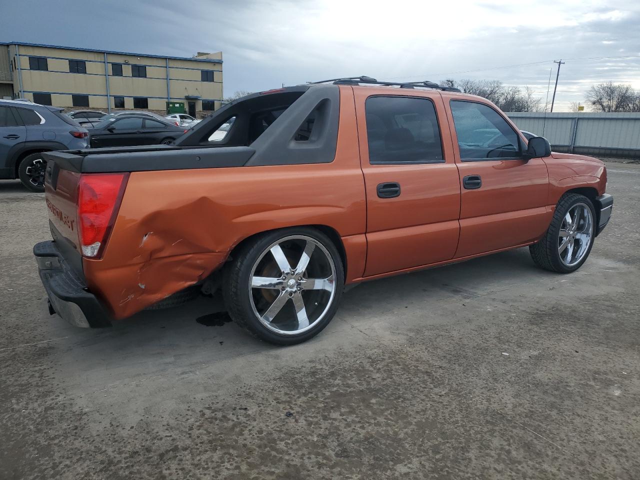 Photo 2 VIN: 3GNEC12ZX5G284651 - CHEVROLET AVALANCHE 