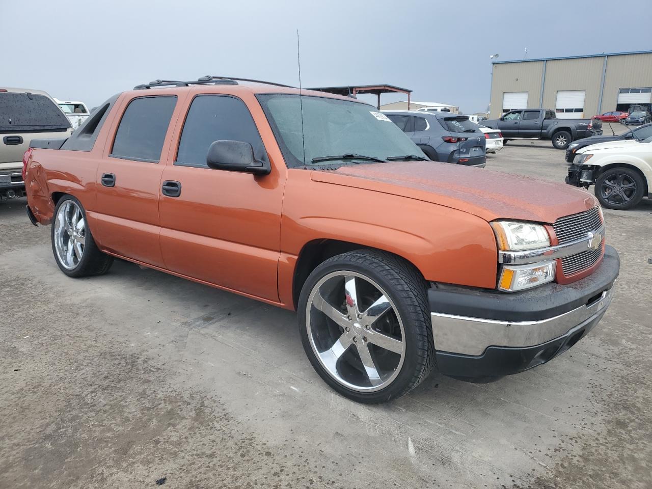 Photo 3 VIN: 3GNEC12ZX5G284651 - CHEVROLET AVALANCHE 