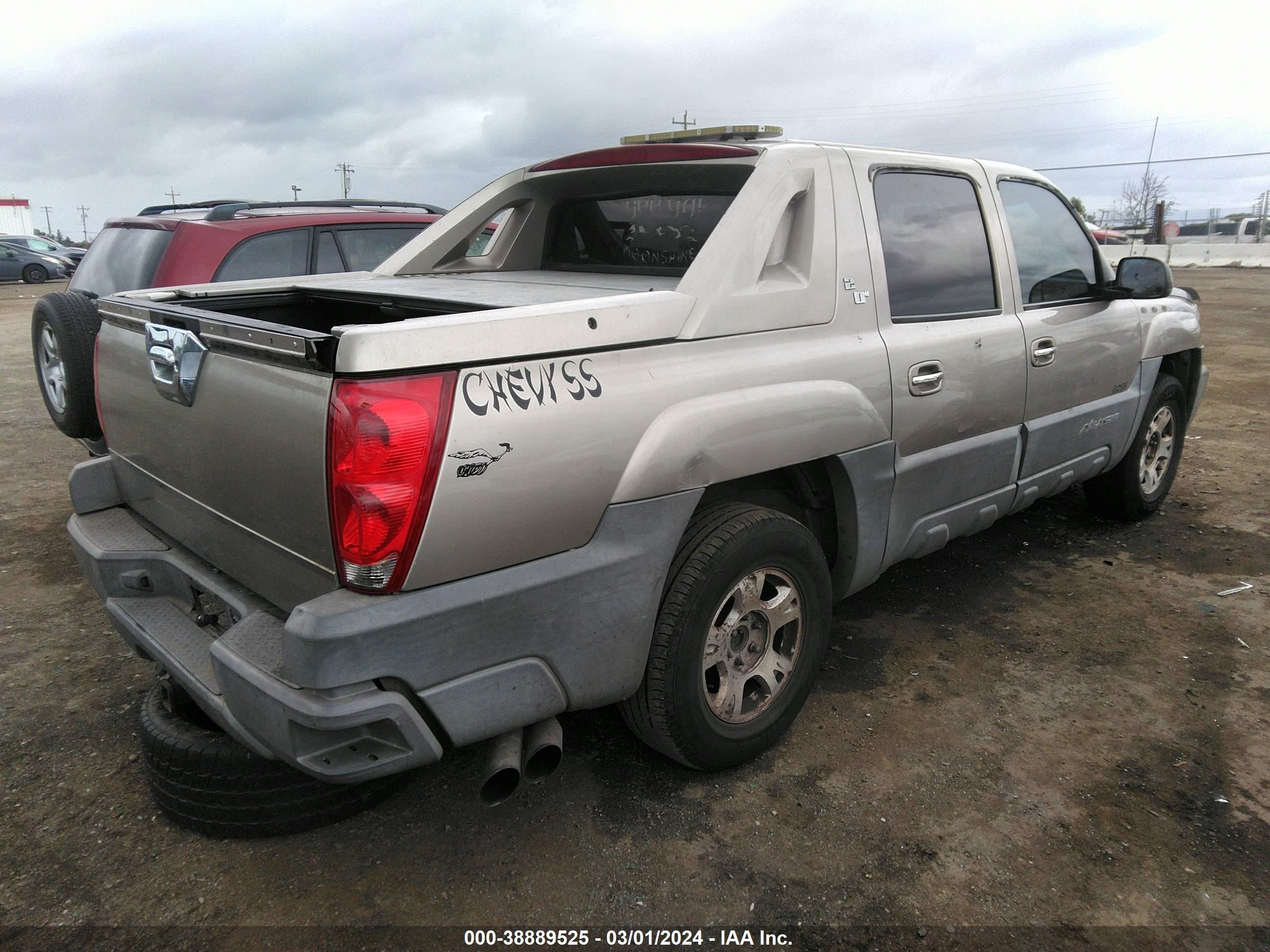 Photo 3 VIN: 3GNEC13T02G117141 - CHEVROLET AVALANCHE 