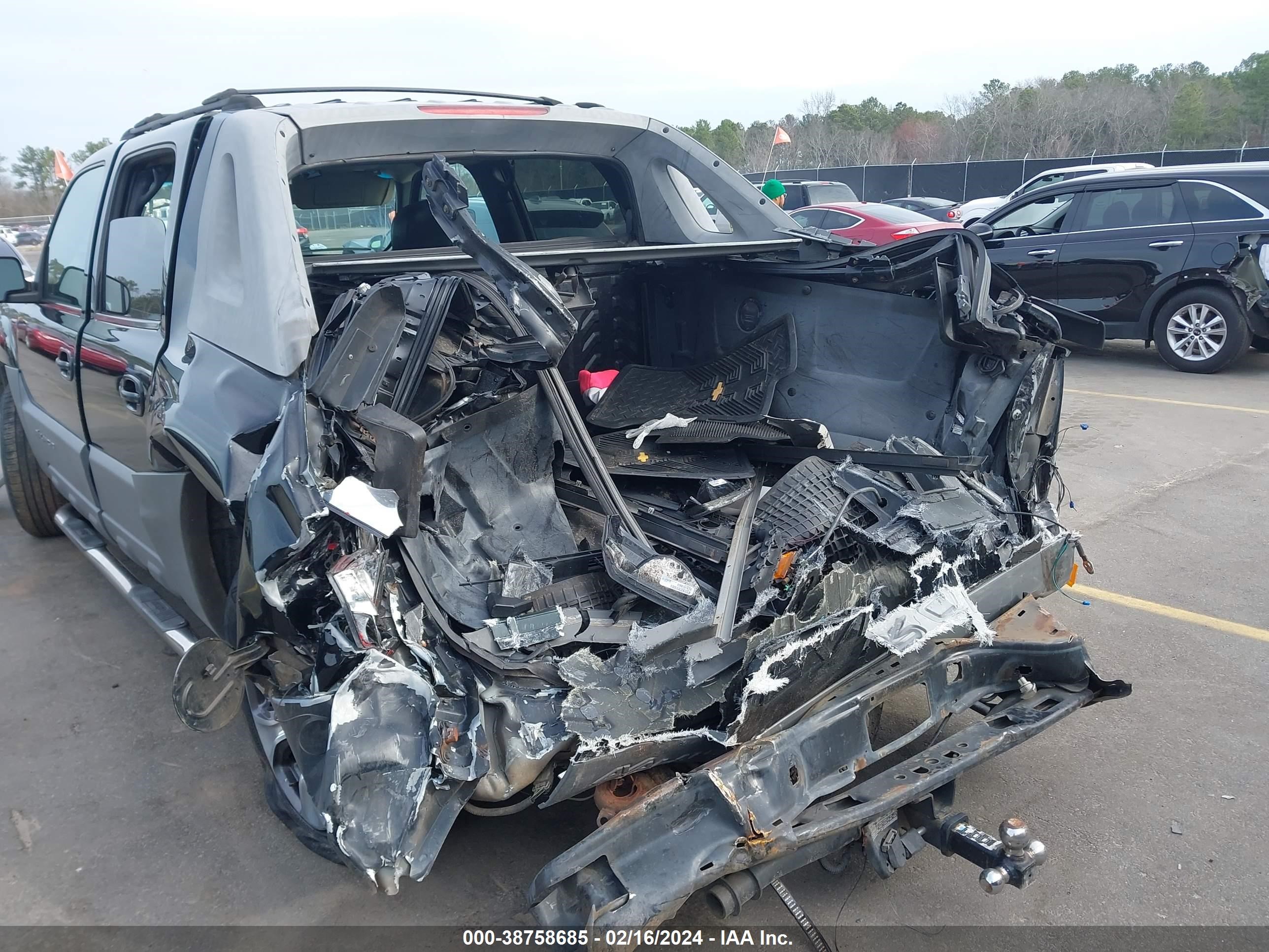 Photo 5 VIN: 3GNEC13T12G156899 - CHEVROLET AVALANCHE 