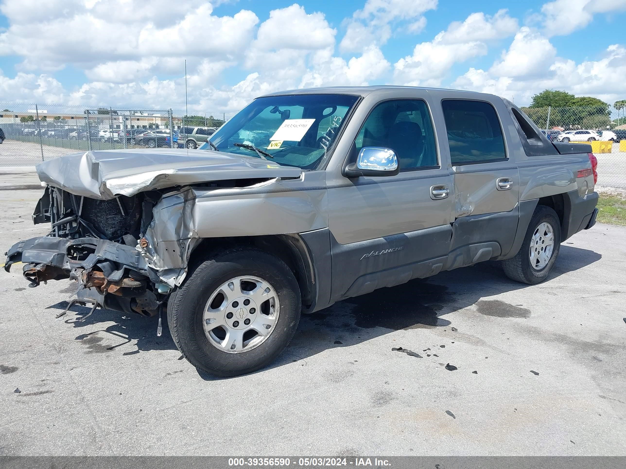 Photo 1 VIN: 3GNEC13T22G111745 - CHEVROLET AVALANCHE 