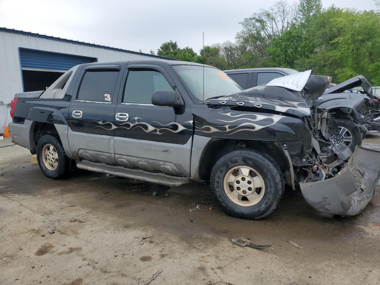 Photo 3 VIN: 3GNEC13T22G138105 - CHEVROLET AVALANCHE 