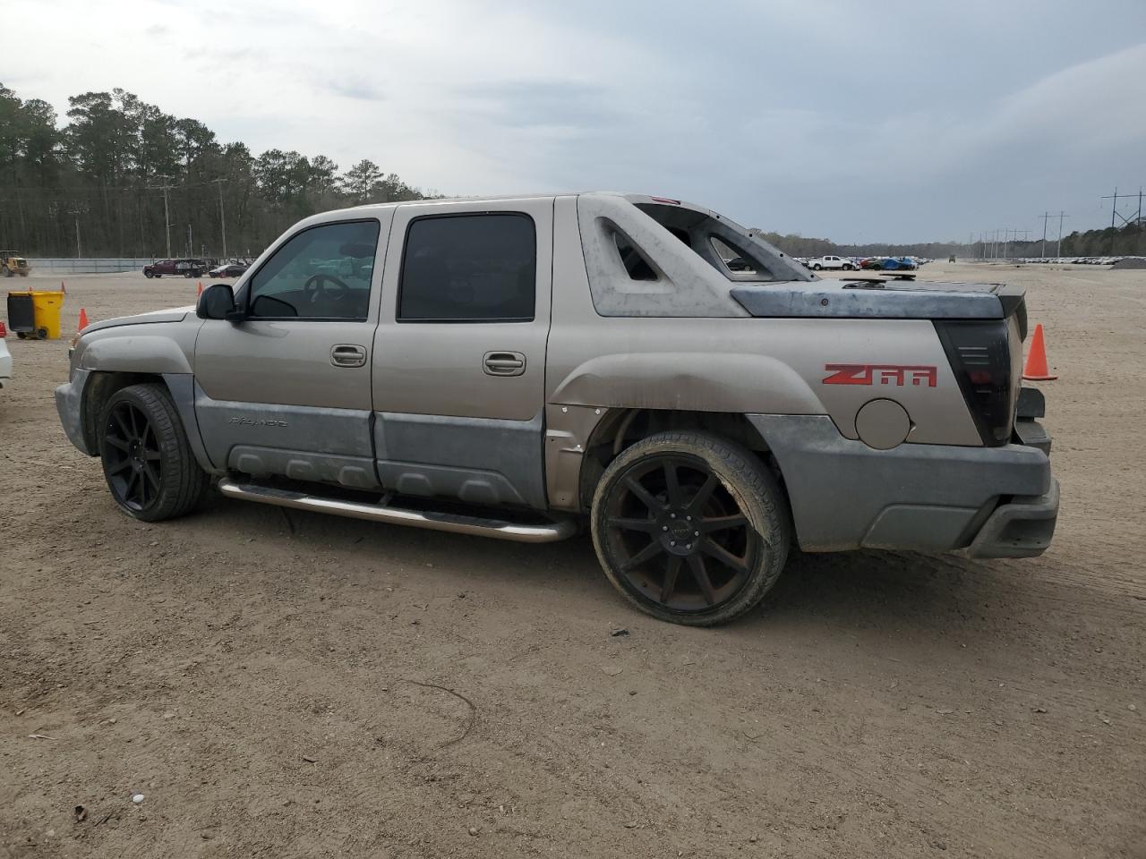 Photo 1 VIN: 3GNEC13T42G156329 - CHEVROLET AVALANCHE 