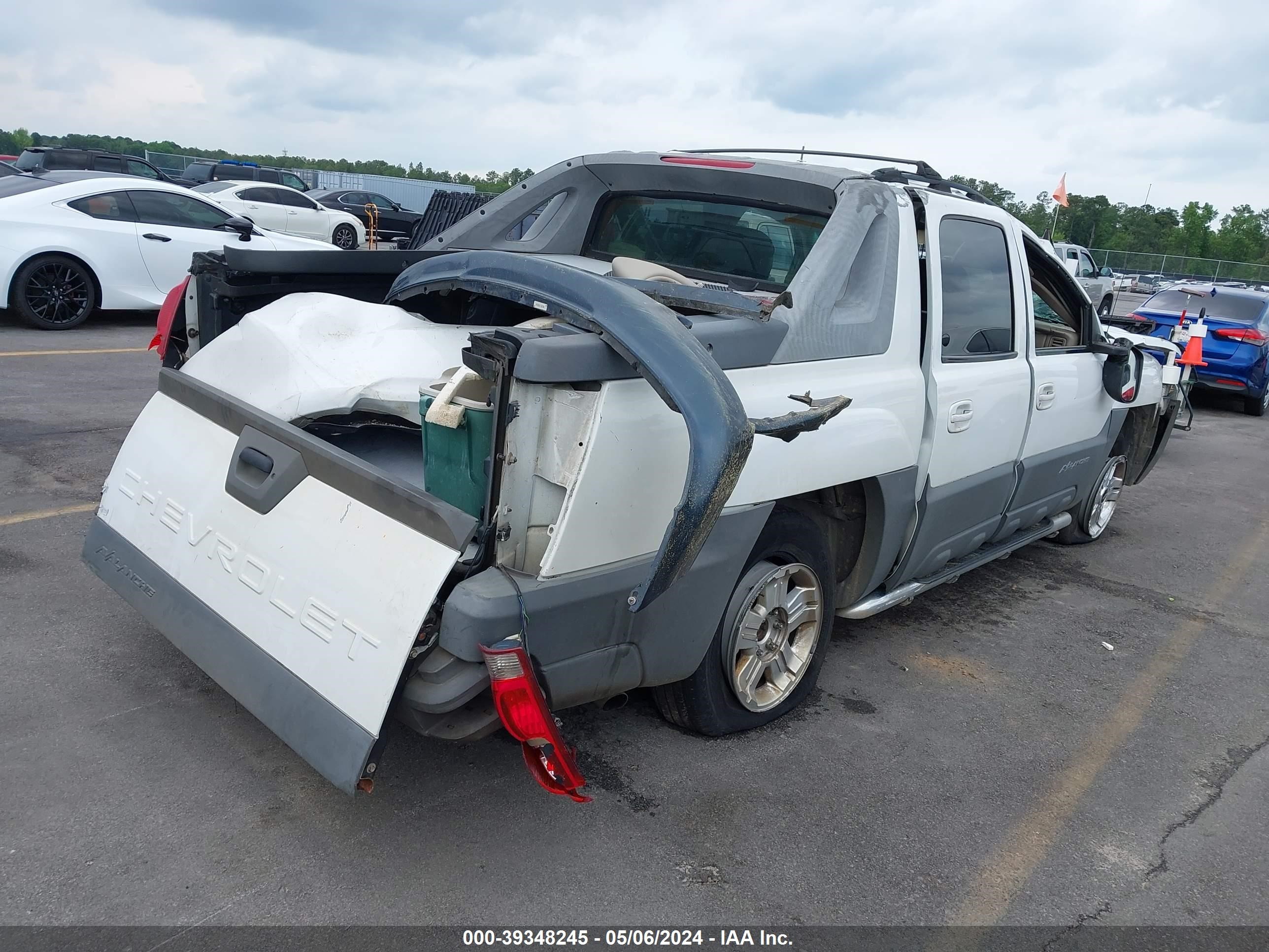 Photo 3 VIN: 3GNEC13T42G362234 - CHEVROLET AVALANCHE 