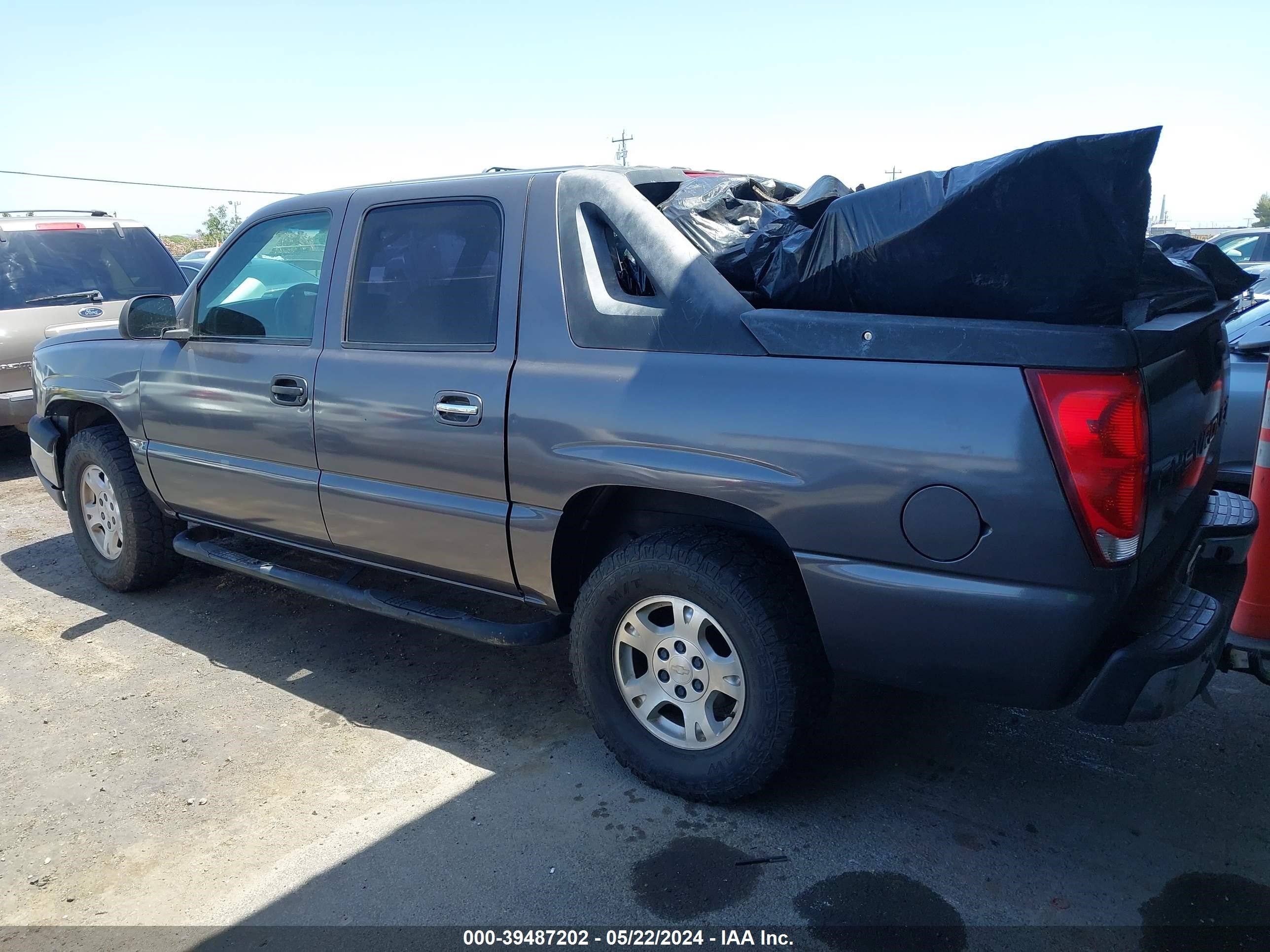 Photo 2 VIN: 3GNEC13T43G273376 - CHEVROLET AVALANCHE 