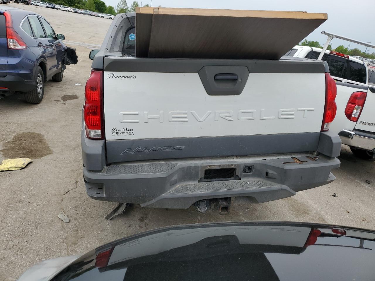 Photo 5 VIN: 3GNEC13T52G314337 - CHEVROLET AVALANCHE 