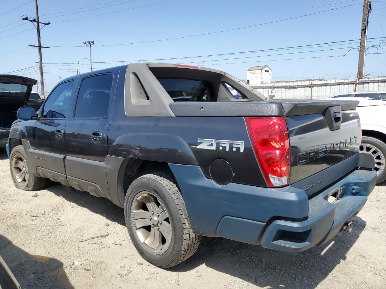 Photo 1 VIN: 3GNEC13T63G110020 - CHEVROLET AVALANCHE 