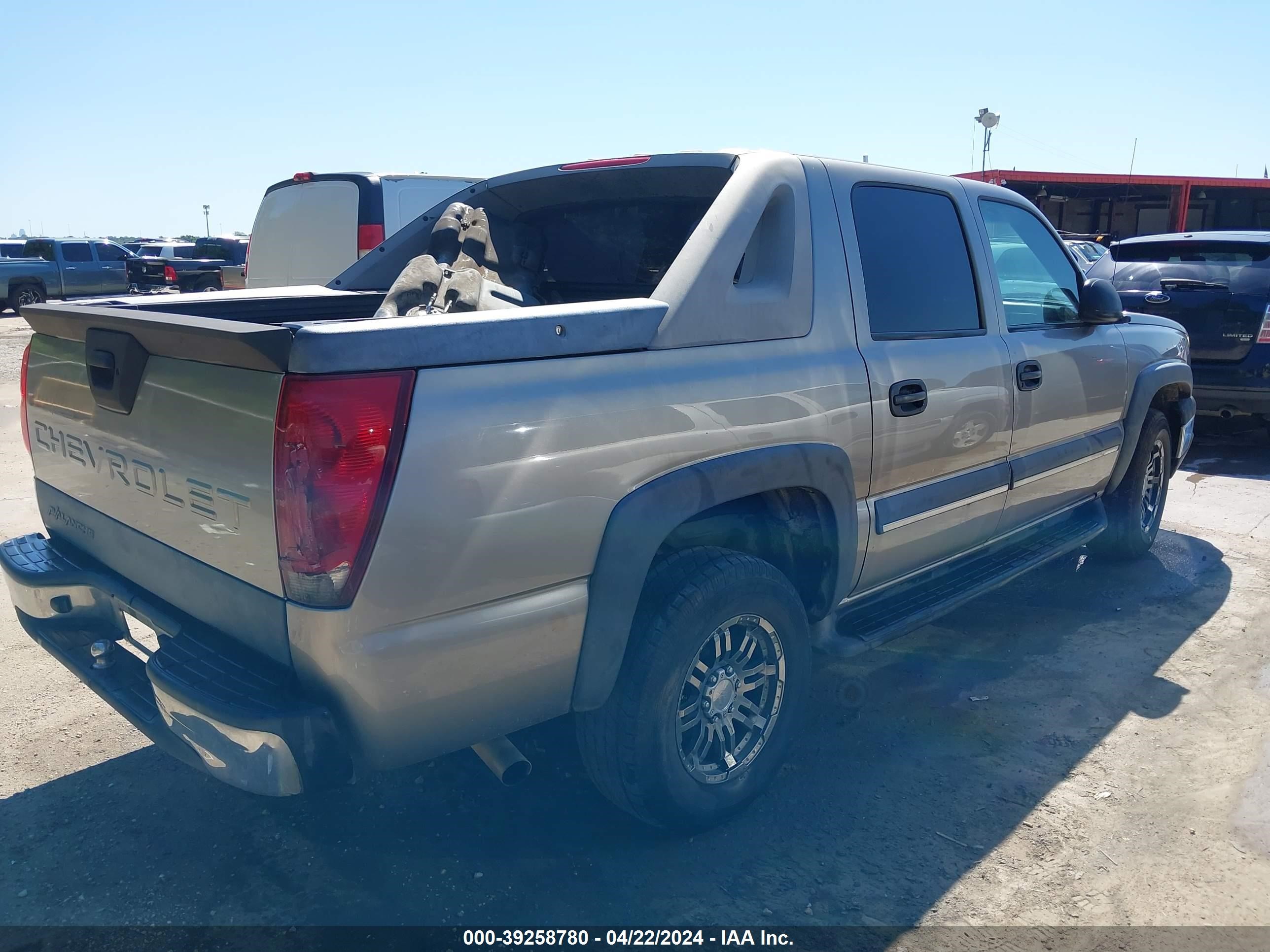 Photo 3 VIN: 3GNEC13T73G315314 - CHEVROLET AVALANCHE 