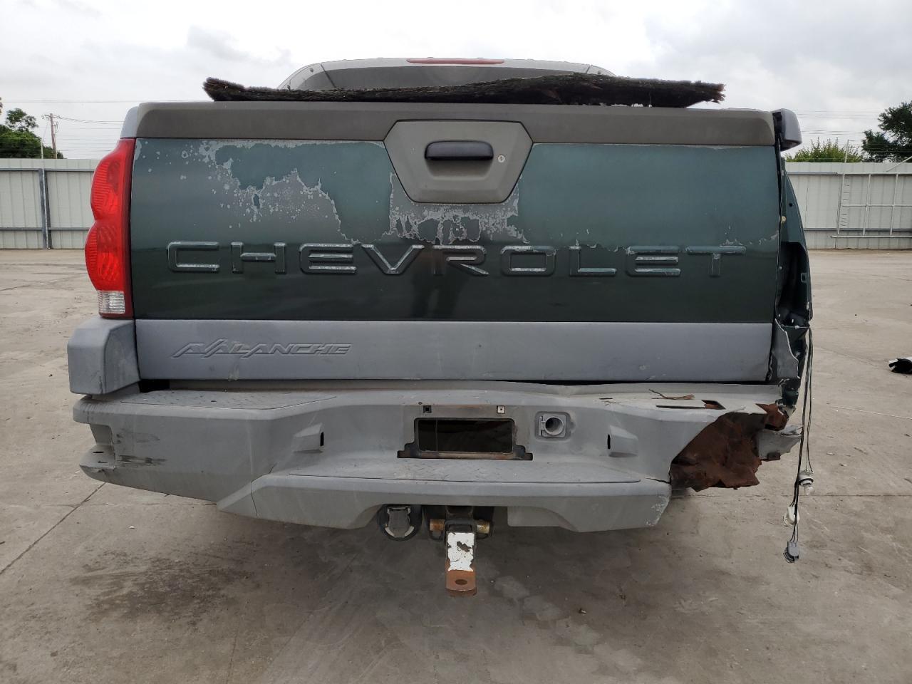 Photo 5 VIN: 3GNEC13T82G118201 - CHEVROLET AVALANCHE 