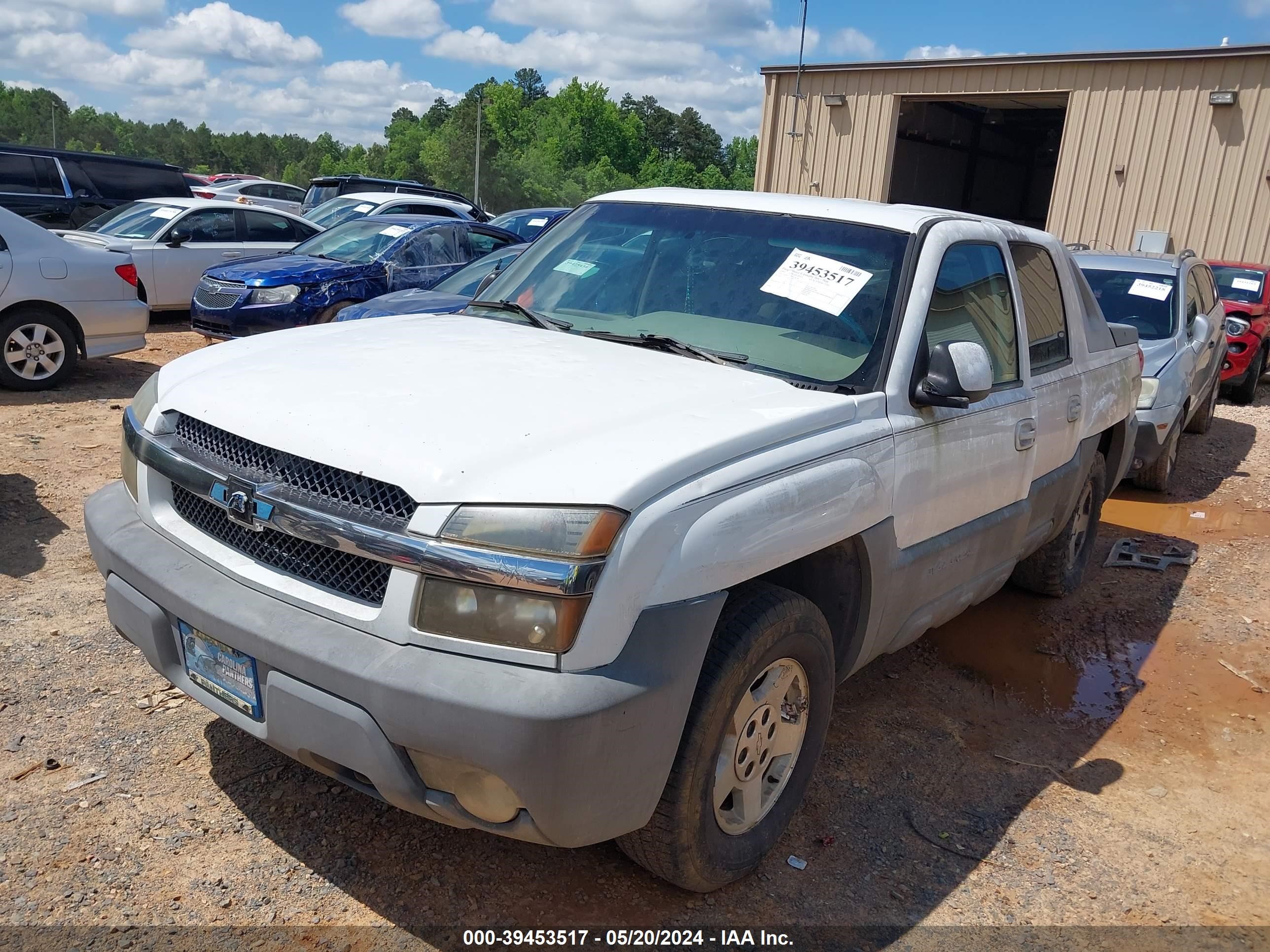 Photo 1 VIN: 3GNEC13T82G166748 - CHEVROLET AVALANCHE 