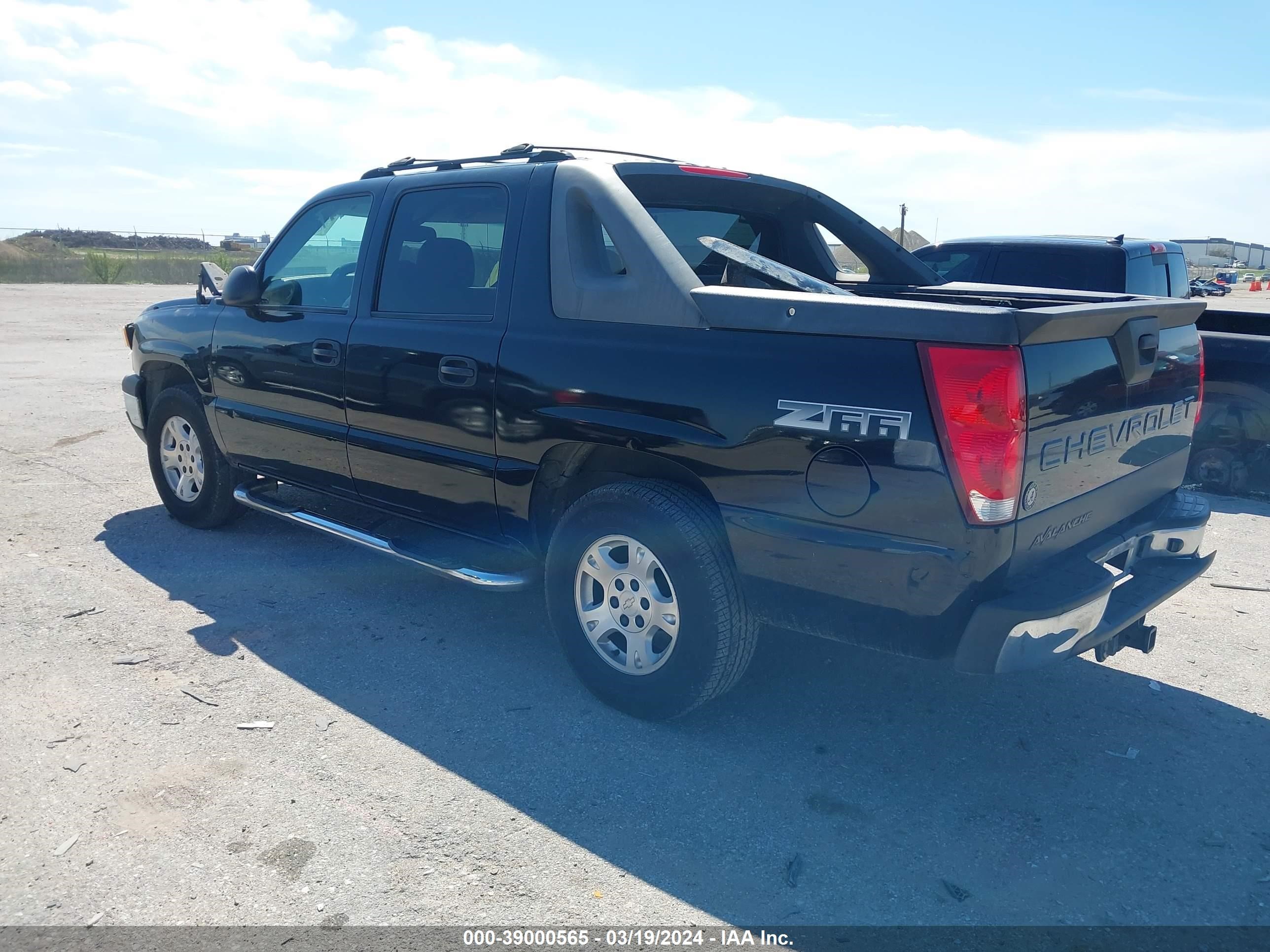 Photo 2 VIN: 3GNEC13TX3G257893 - CHEVROLET AVALANCHE 