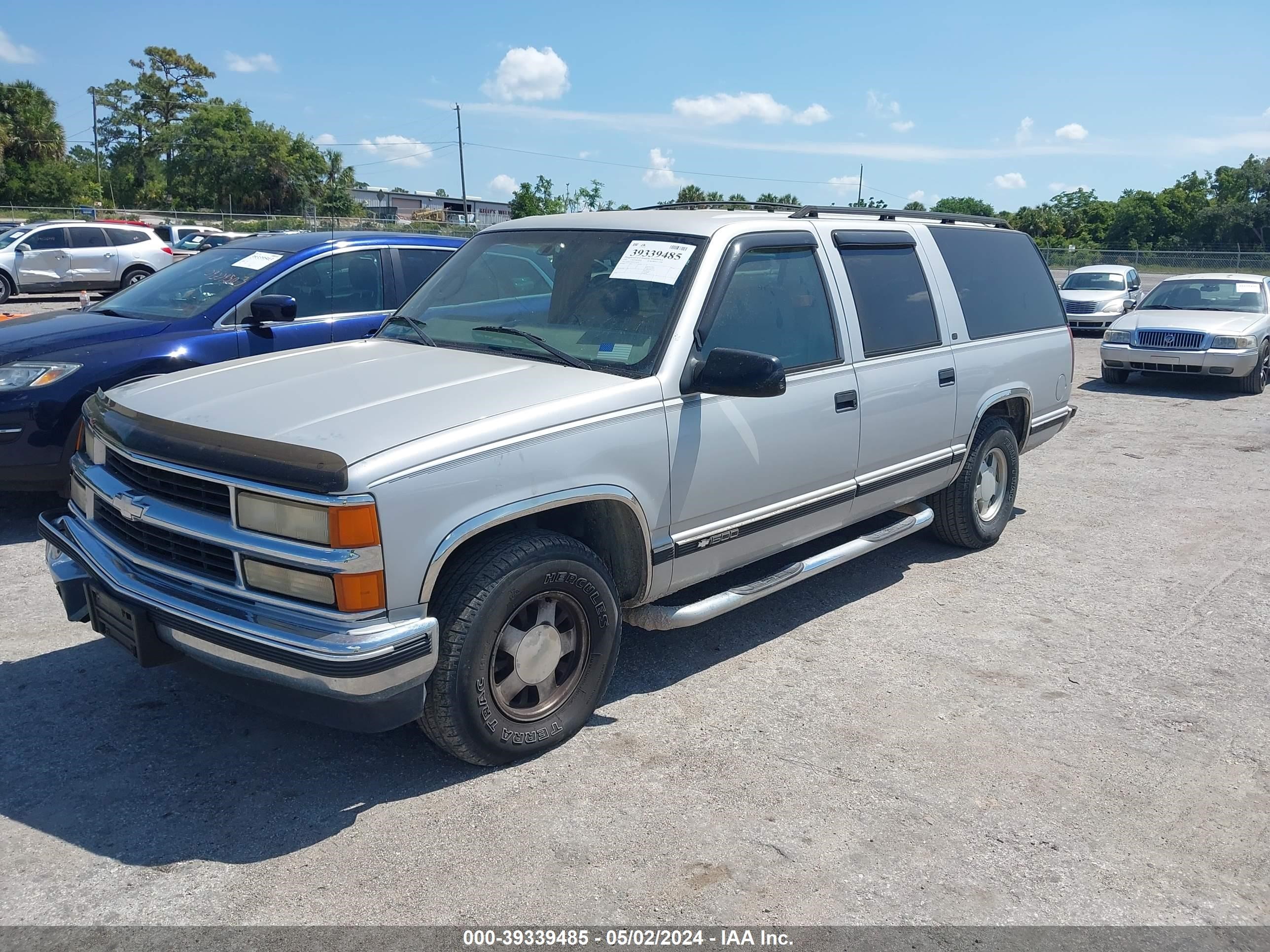 Photo 1 VIN: 3GNEC16R4VG144265 - CHEVROLET EXPRESS 