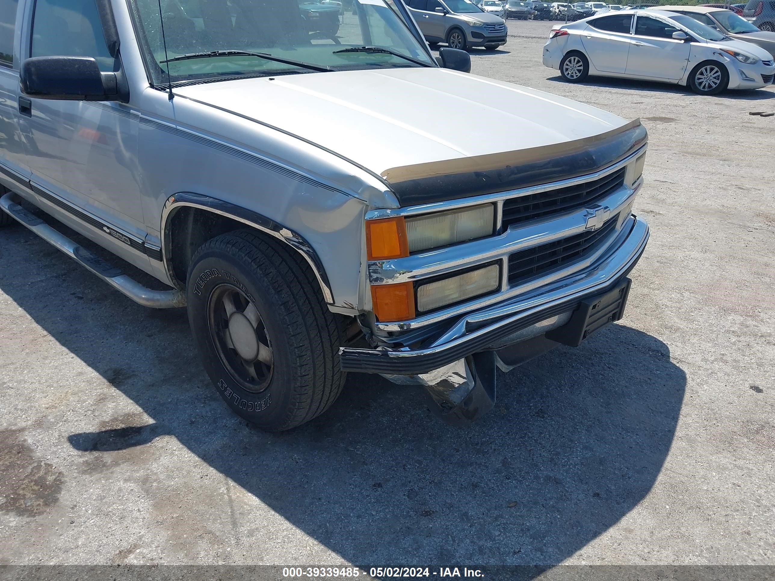 Photo 5 VIN: 3GNEC16R4VG144265 - CHEVROLET EXPRESS 