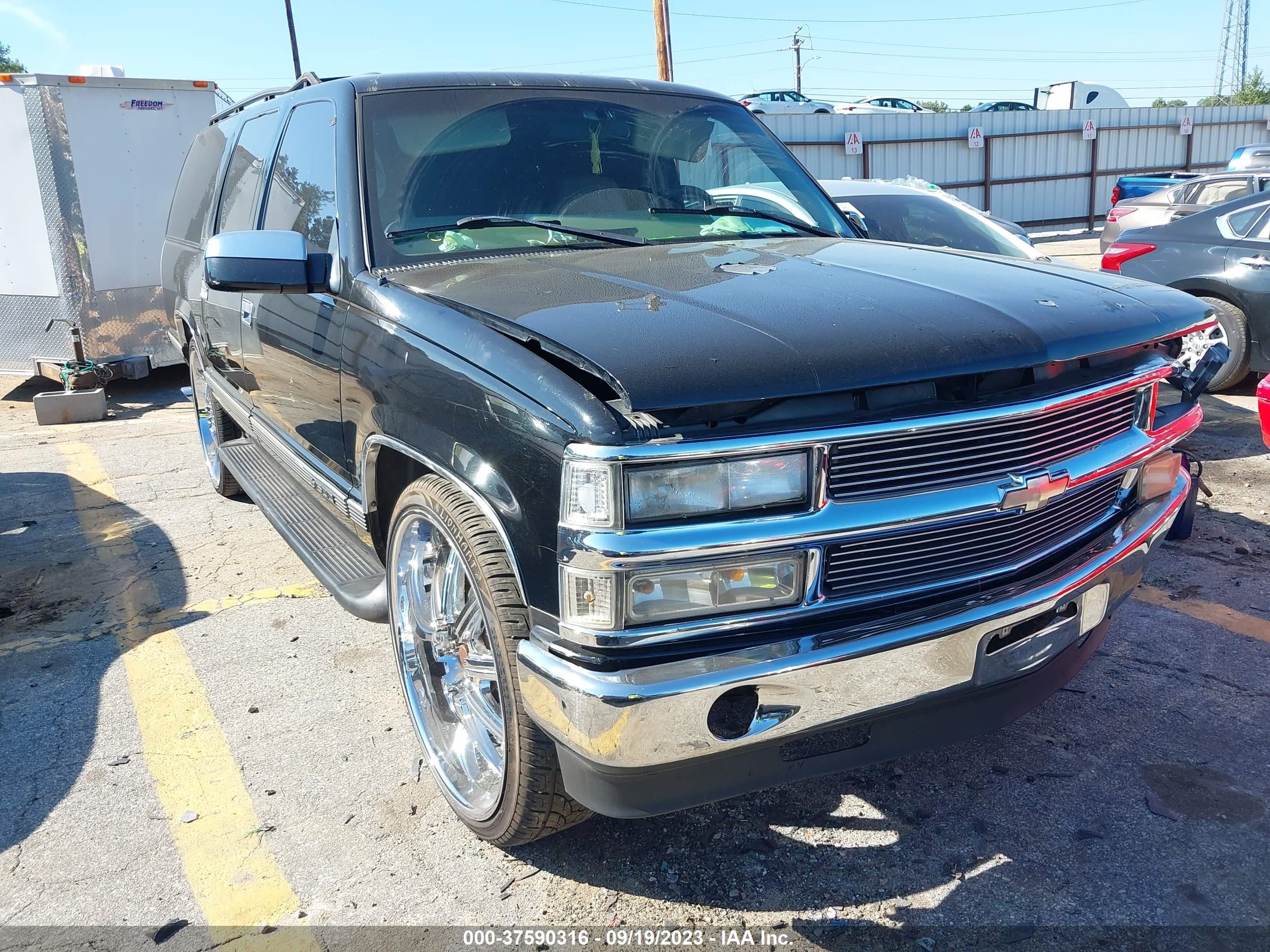 Photo 0 VIN: 3GNEC16R8VG191847 - CHEVROLET SUBURBAN 