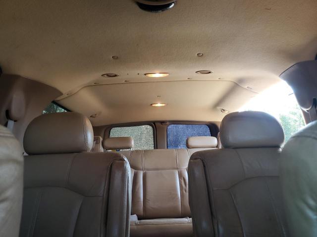 Photo 9 VIN: 3GNEC16T0YG132453 - CHEVROLET SUBURBAN C 