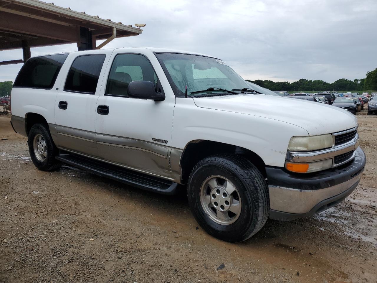 Photo 3 VIN: 3GNEC16T1YG205894 - CHEVROLET SUBURBAN 