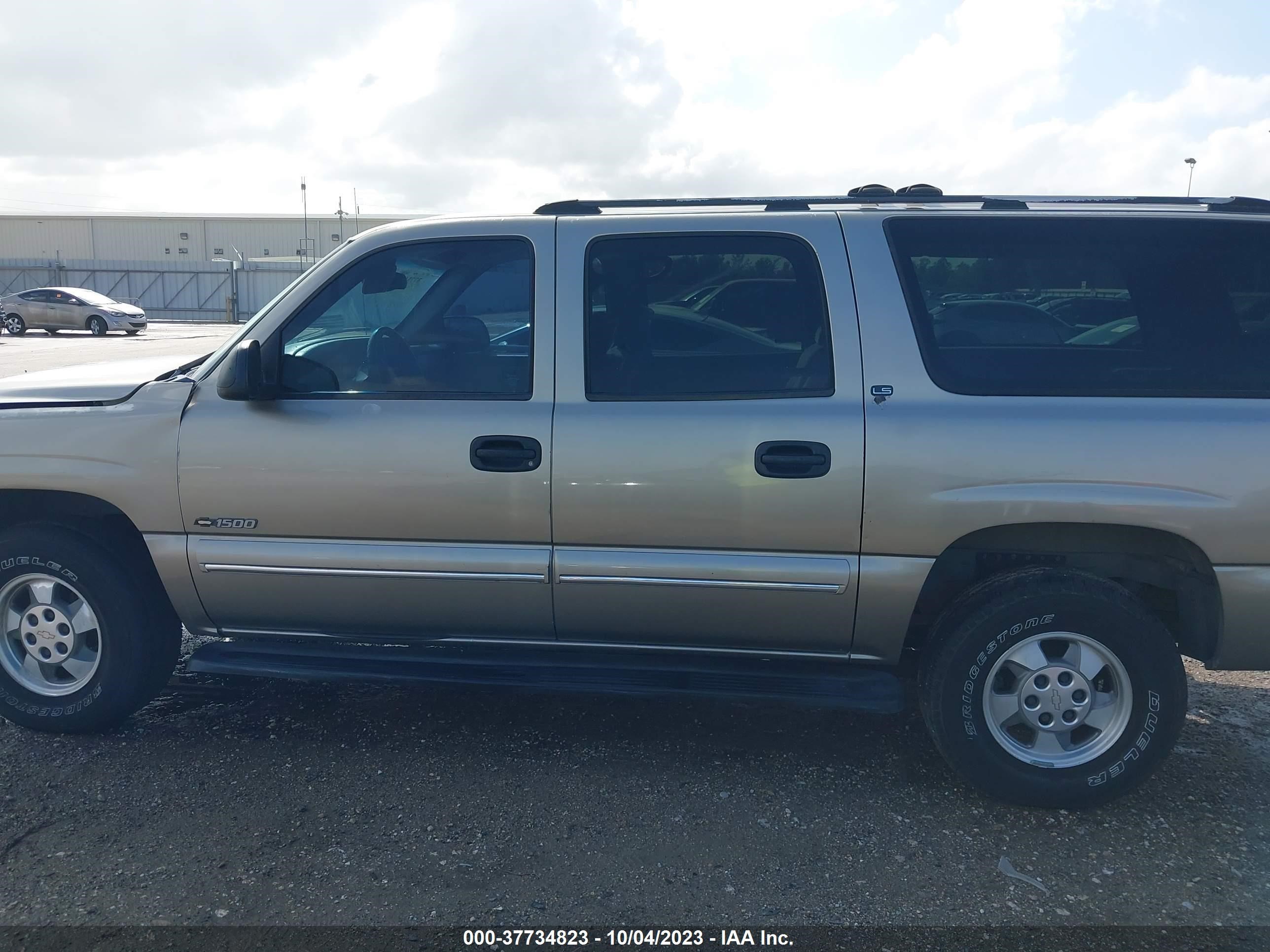 Photo 13 VIN: 3GNEC16T1YG229628 - CHEVROLET EXPRESS 