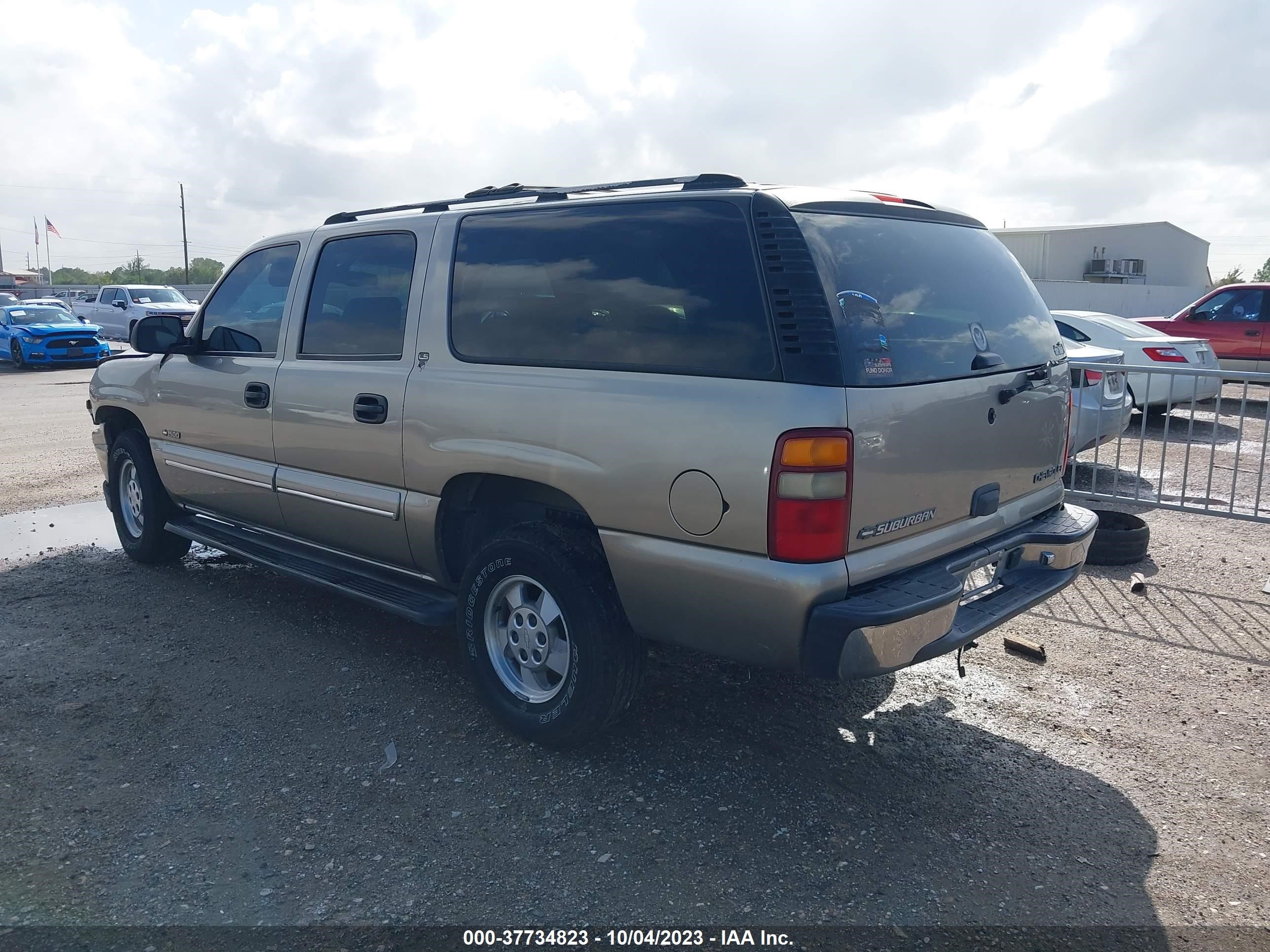 Photo 2 VIN: 3GNEC16T1YG229628 - CHEVROLET EXPRESS 