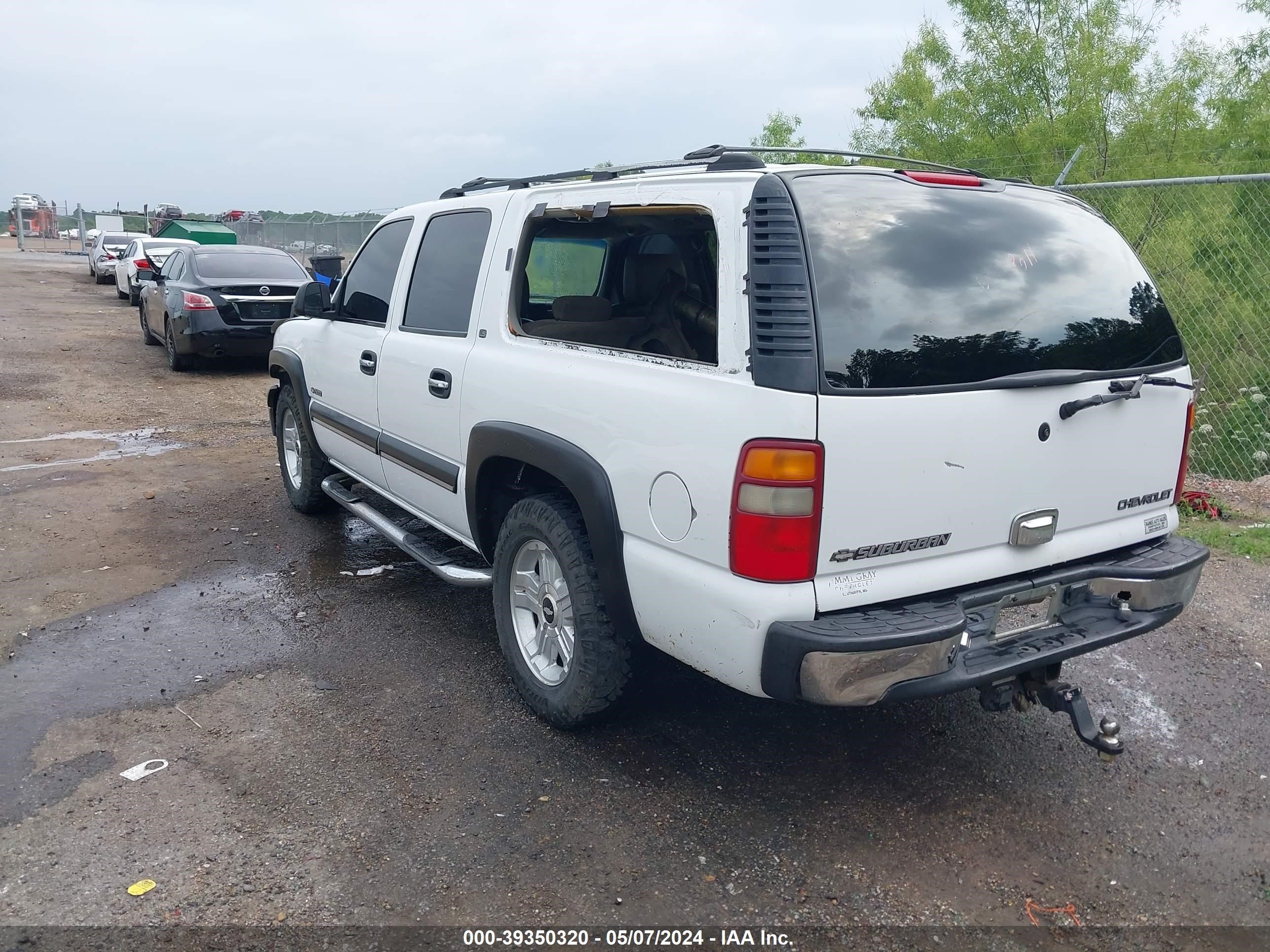 Photo 2 VIN: 3GNEC16T2YG224132 - CHEVROLET EXPRESS 