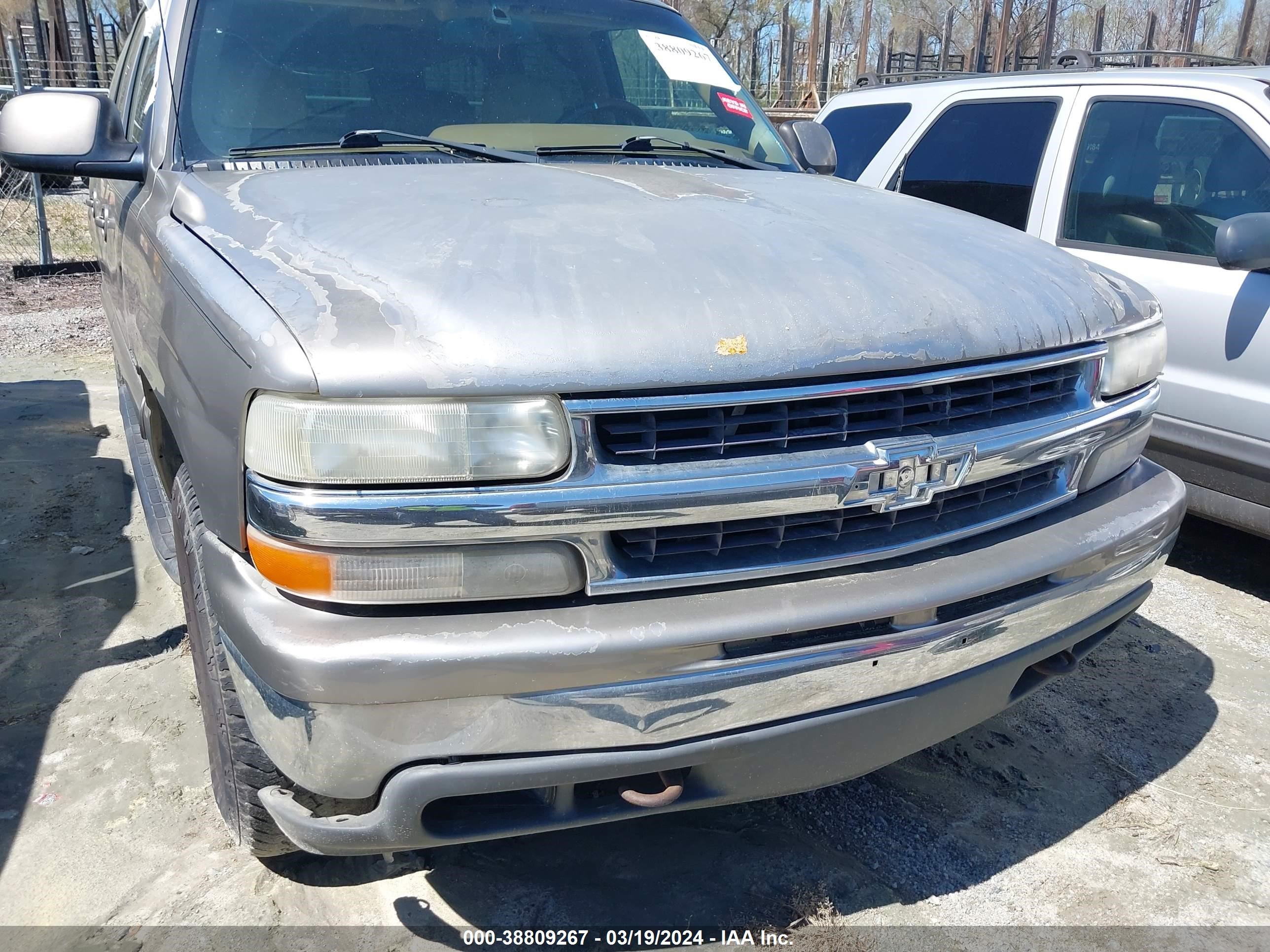 Photo 5 VIN: 3GNEC16T8YG206816 - CHEVROLET EXPRESS 