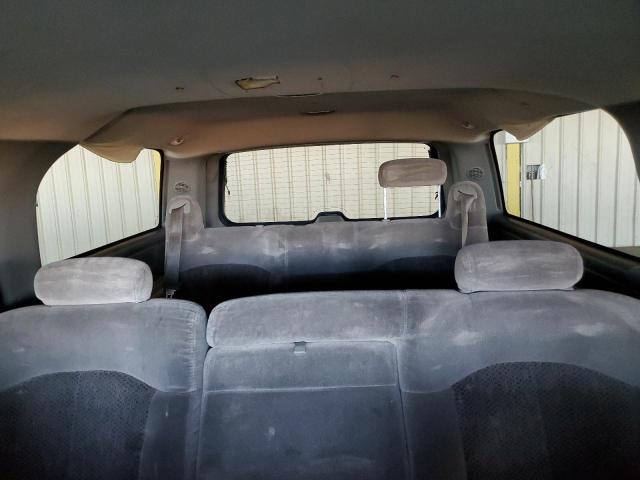 Photo 9 VIN: 3GNEC16TXYG182180 - CHEVROLET SUBURBAN C 