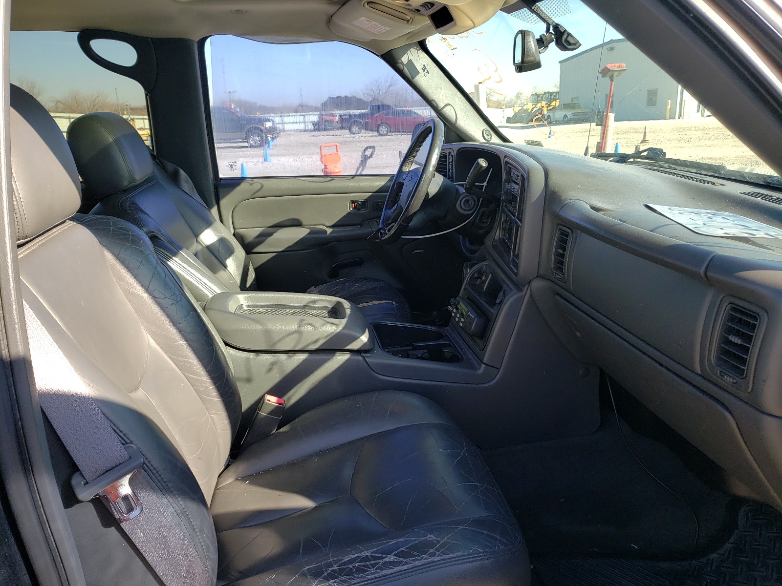 Photo 4 VIN: 3GNEK12T14G250630 - CHEVROLET AVALANCHE 