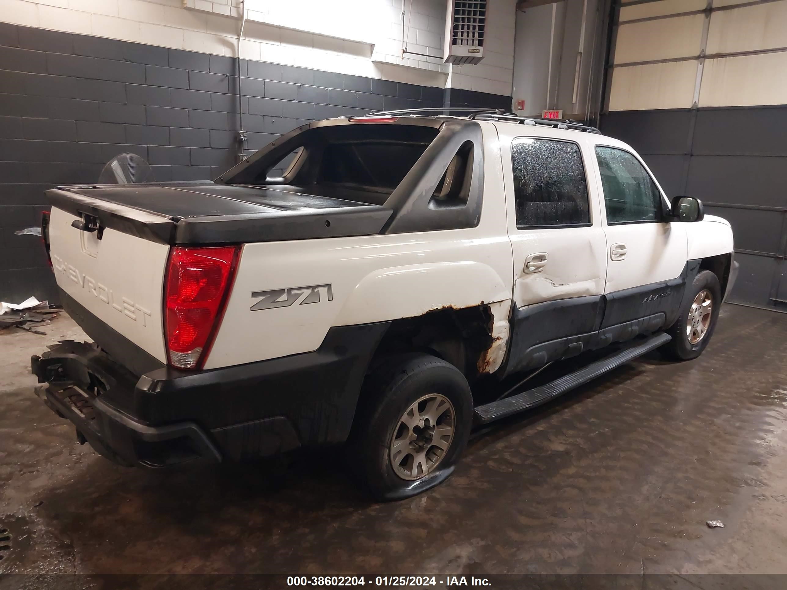 Photo 3 VIN: 3GNEK12T24G326601 - CHEVROLET AVALANCHE 