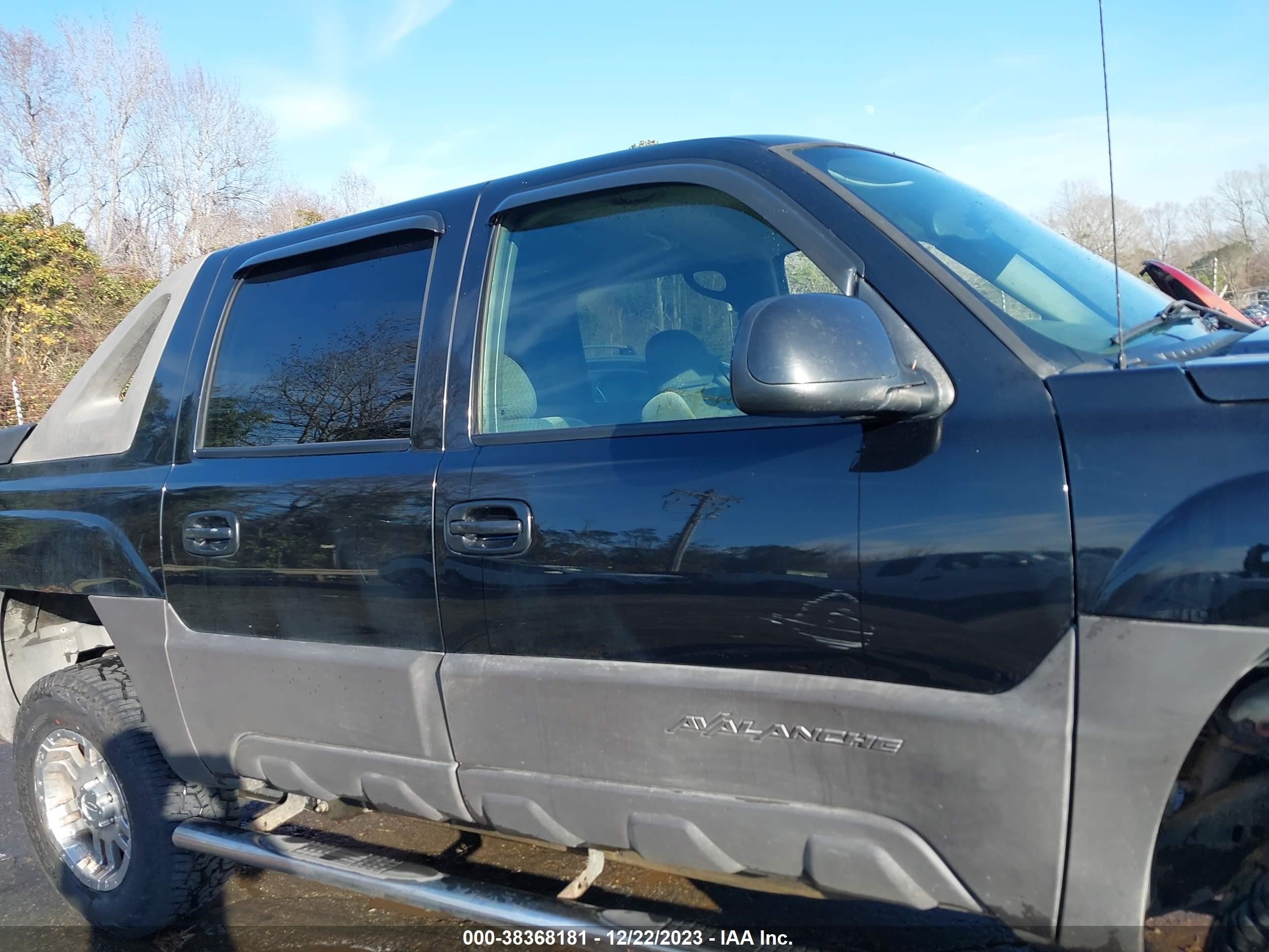 Photo 12 VIN: 3GNEK12T34G283404 - CHEVROLET AVALANCHE 