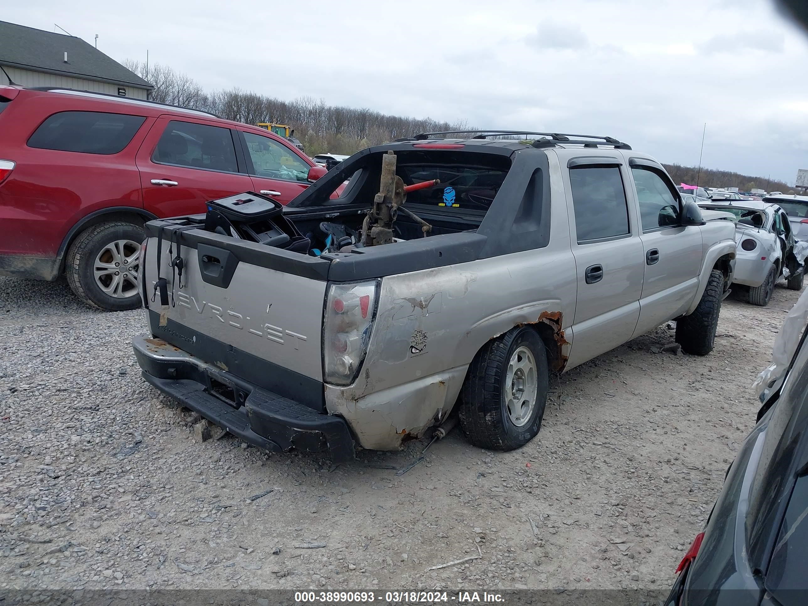 Photo 3 VIN: 3GNEK12T64G118155 - CHEVROLET AVALANCHE 