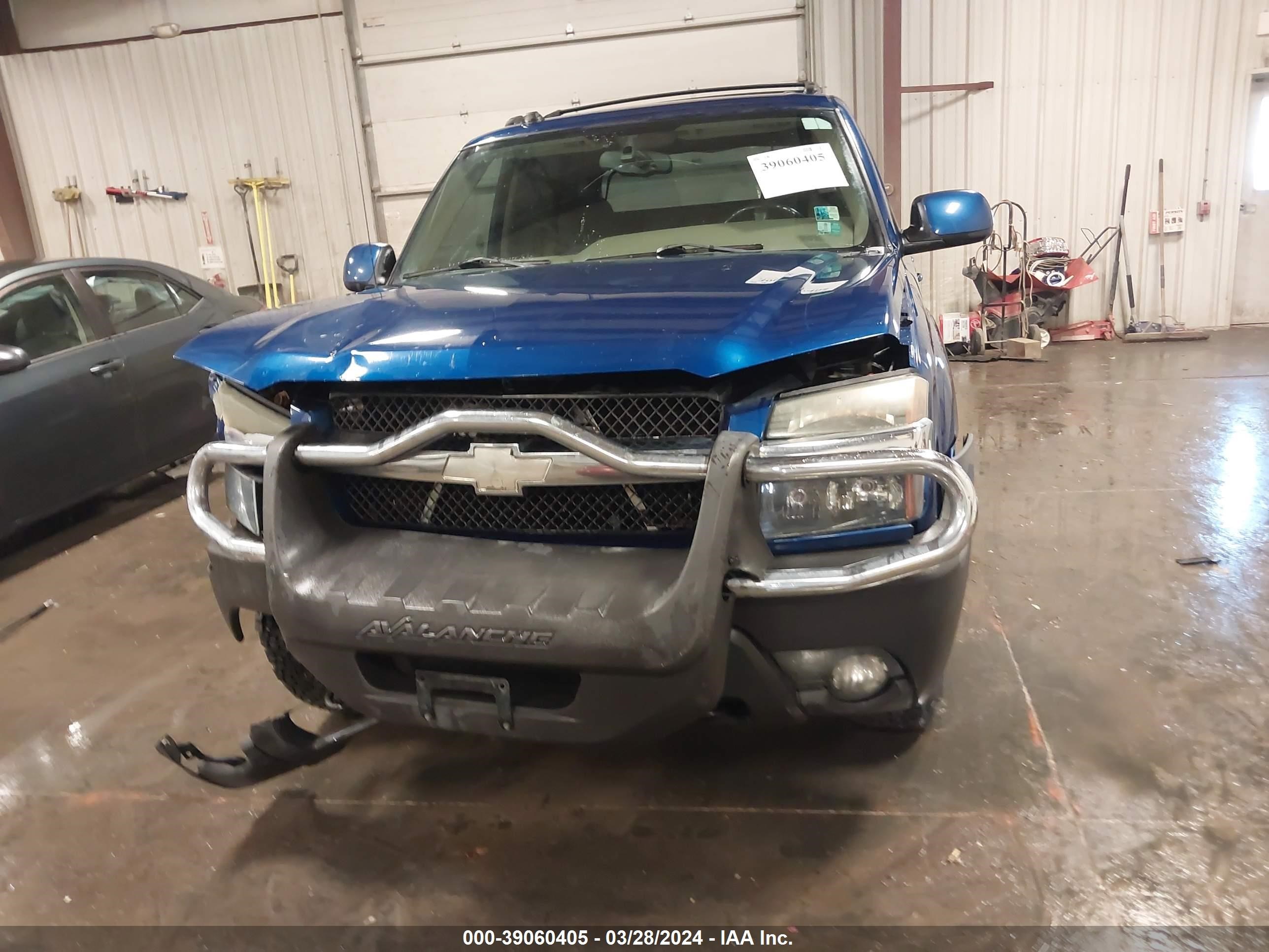 Photo 12 VIN: 3GNEK12T74G111733 - CHEVROLET AVALANCHE 