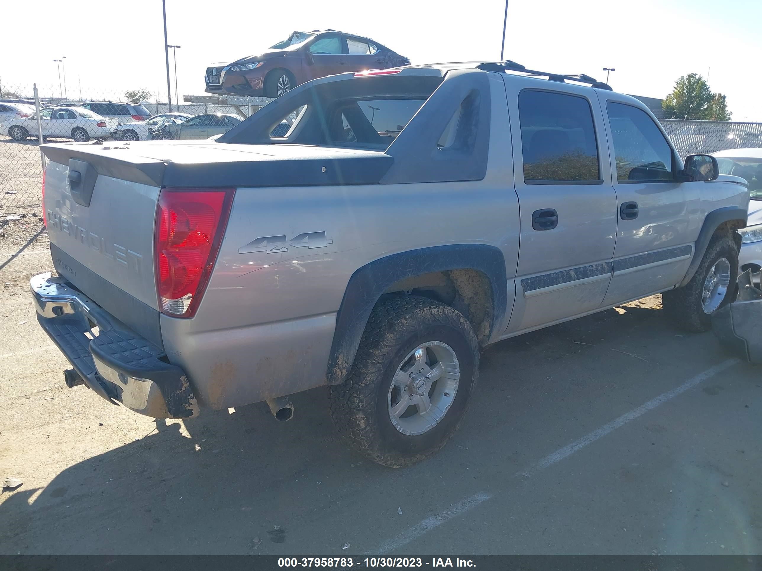 Photo 3 VIN: 3GNEK12TX4G275459 - CHEVROLET AVALANCHE 