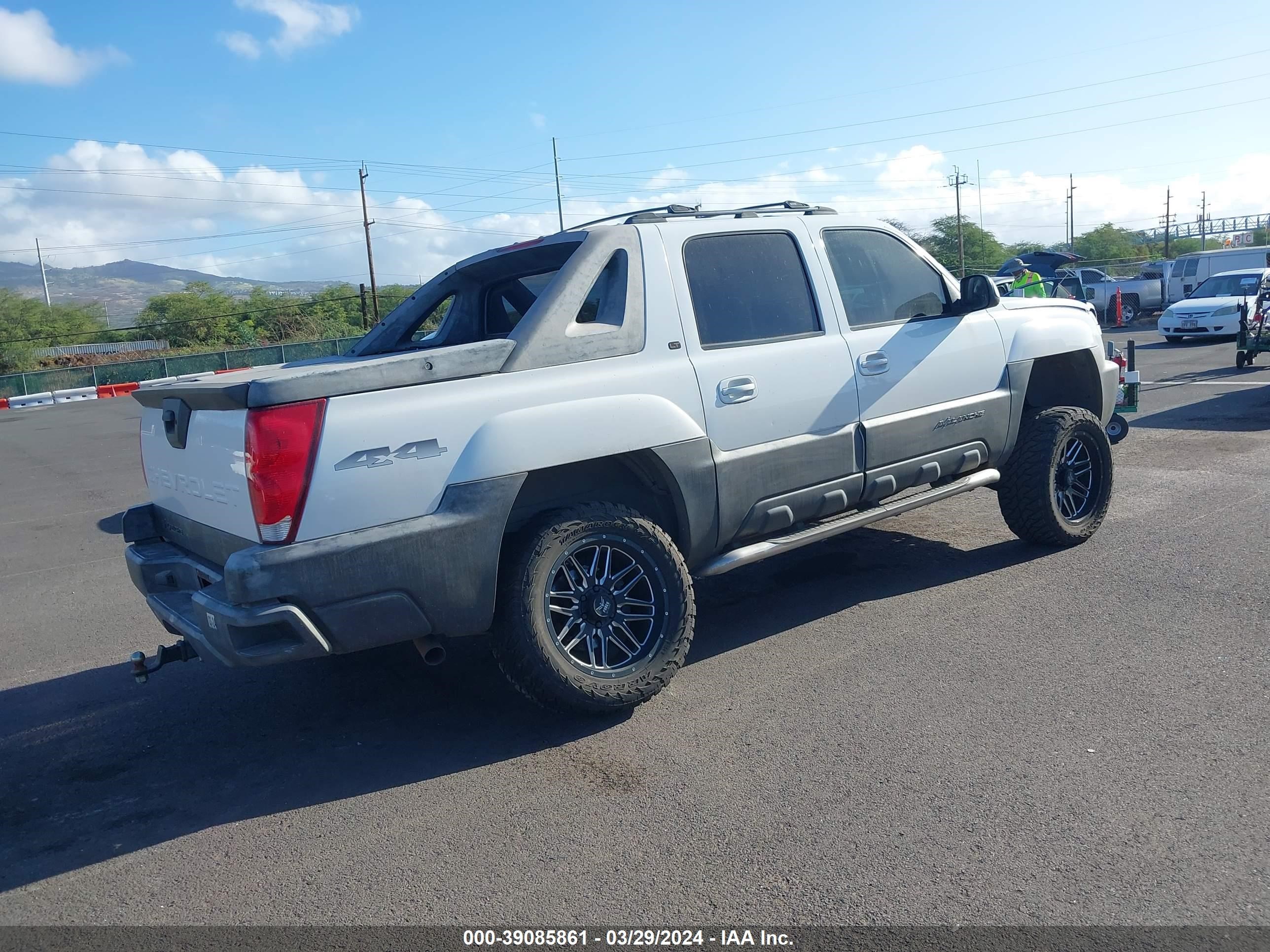 Photo 3 VIN: 3GNEK12Z15G202602 - CHEVROLET AVALANCHE 