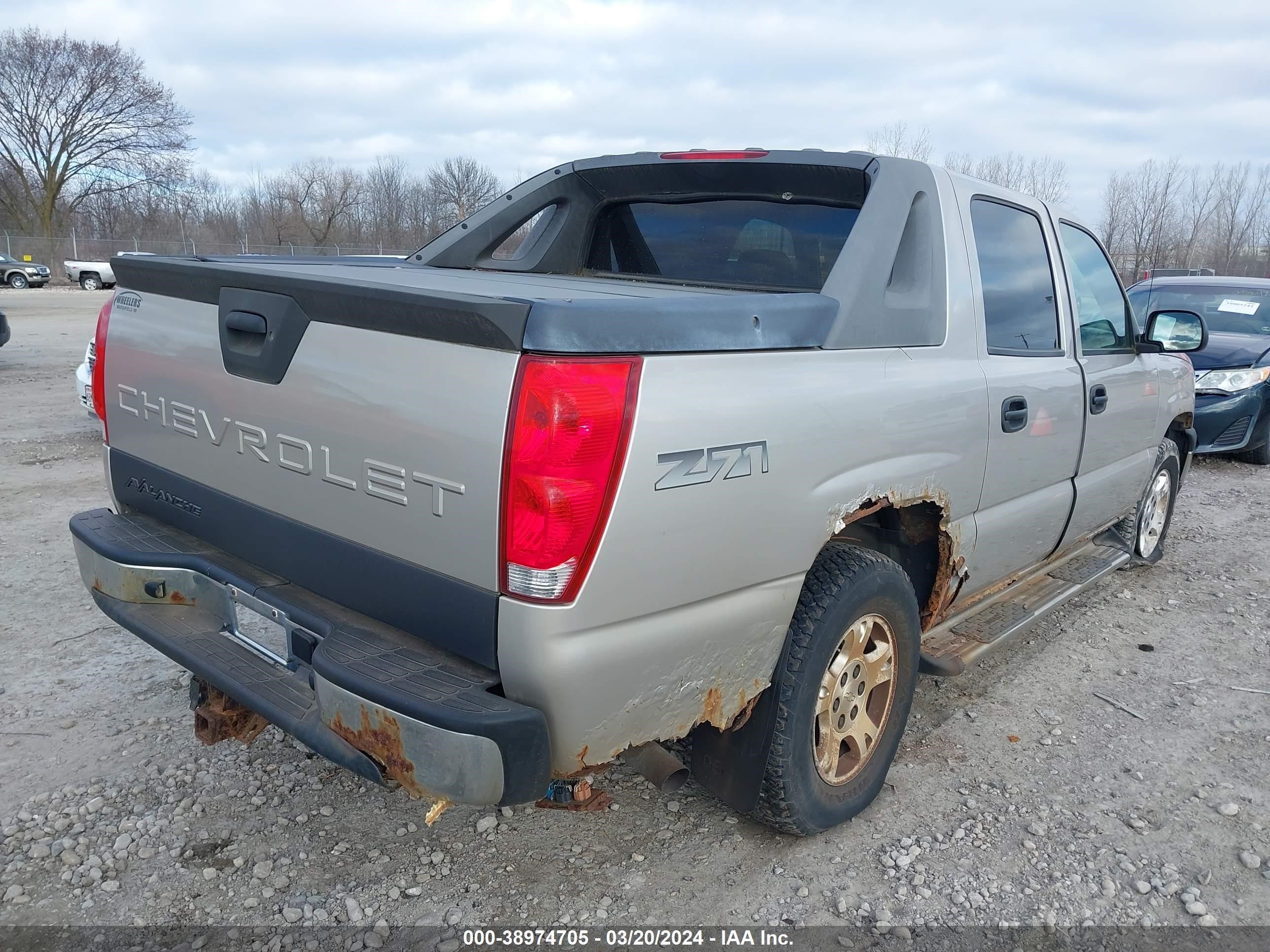 Photo 3 VIN: 3GNEK12Z16G123903 - CHEVROLET AVALANCHE 