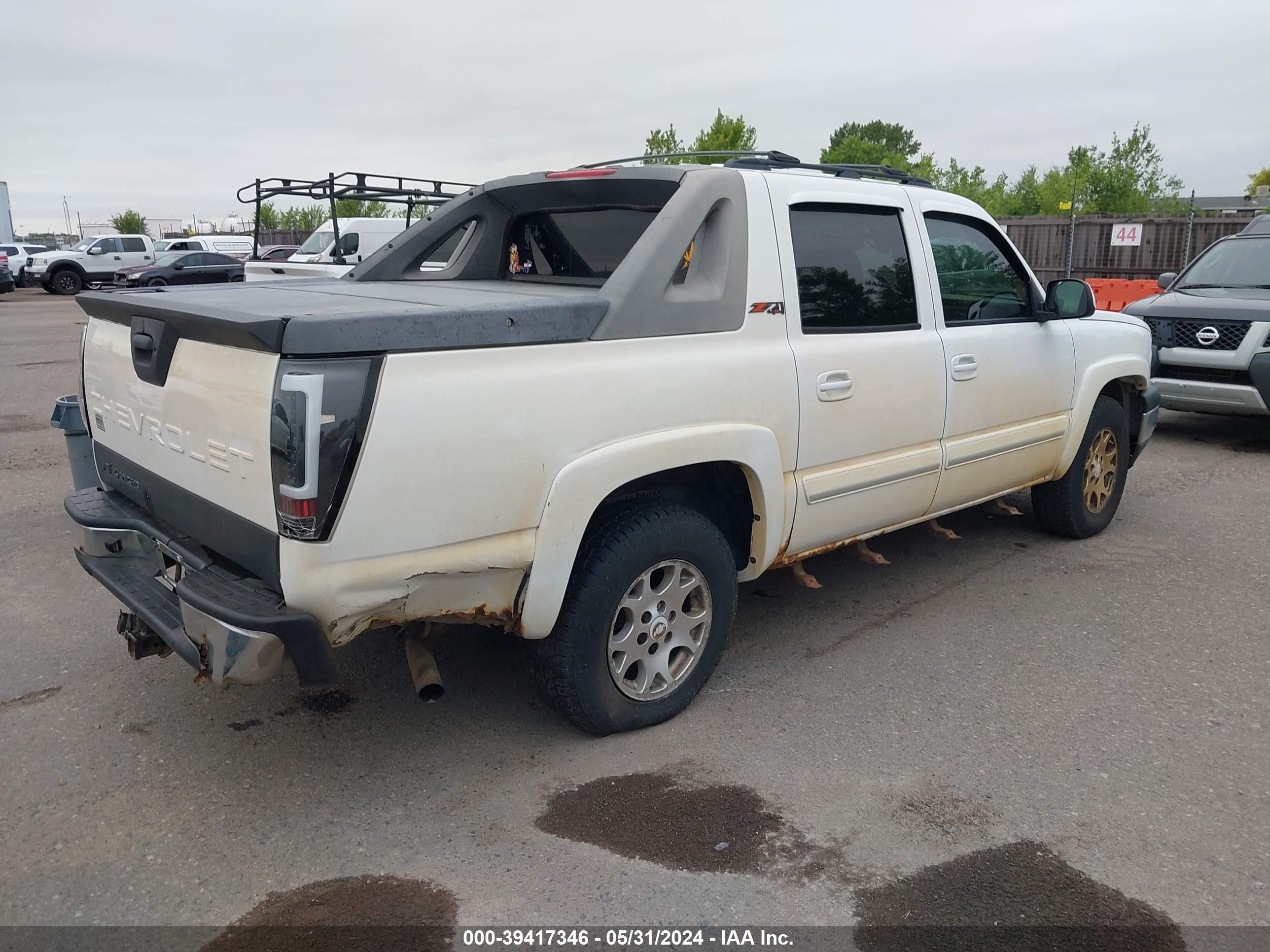 Photo 3 VIN: 3GNEK12Z26G102011 - CHEVROLET AVALANCHE 