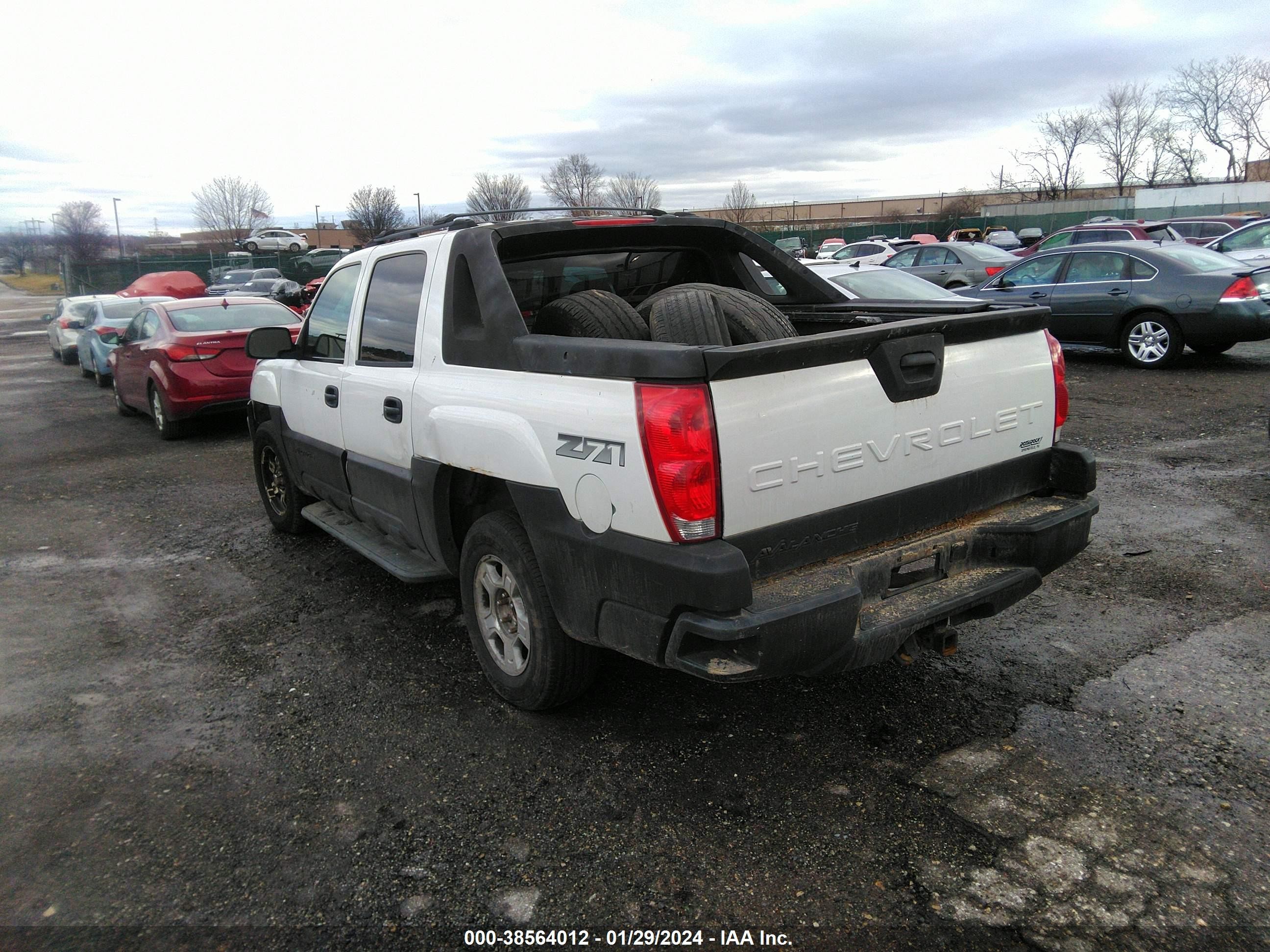 Photo 2 VIN: 3GNEK12Z65G104522 - CHEVROLET AVALANCHE 