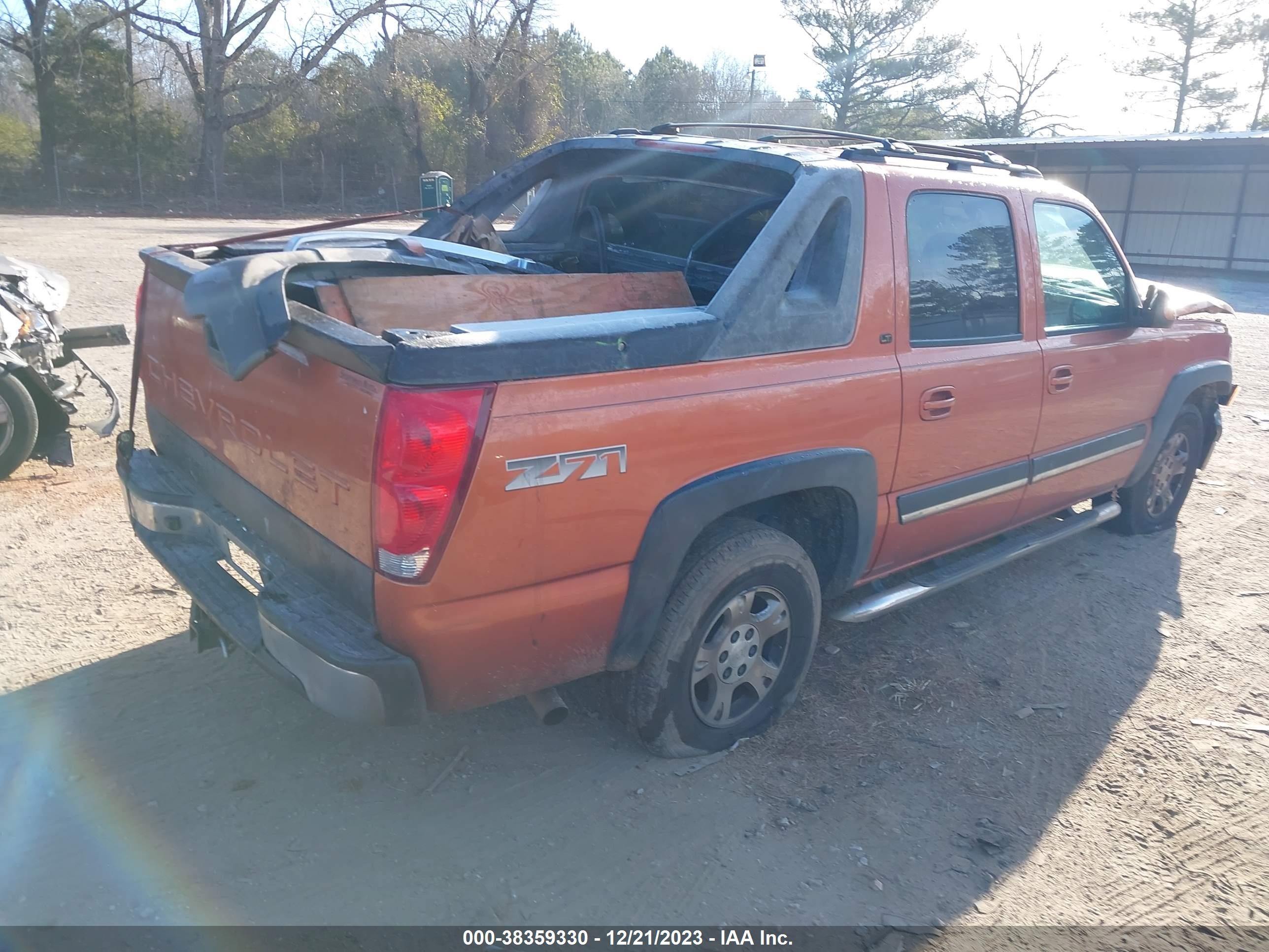 Photo 3 VIN: 3GNEK12Z85G214696 - CHEVROLET AVALANCHE 