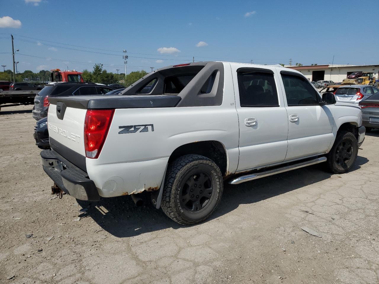 Photo 2 VIN: 3GNEK12Z95G179036 - CHEVROLET AVALANCHE 