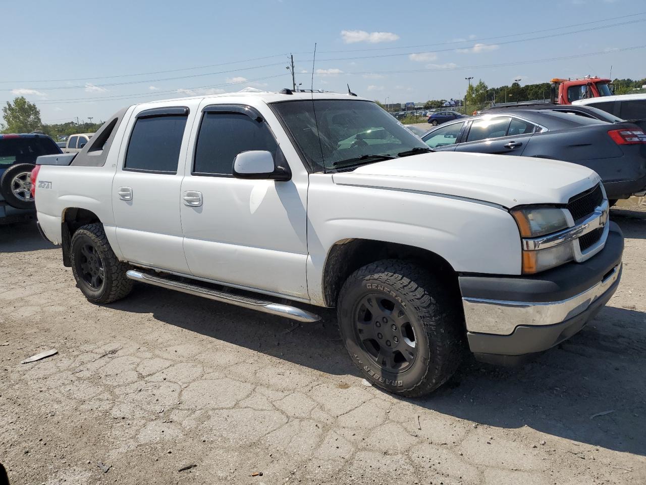 Photo 3 VIN: 3GNEK12Z95G179036 - CHEVROLET AVALANCHE 