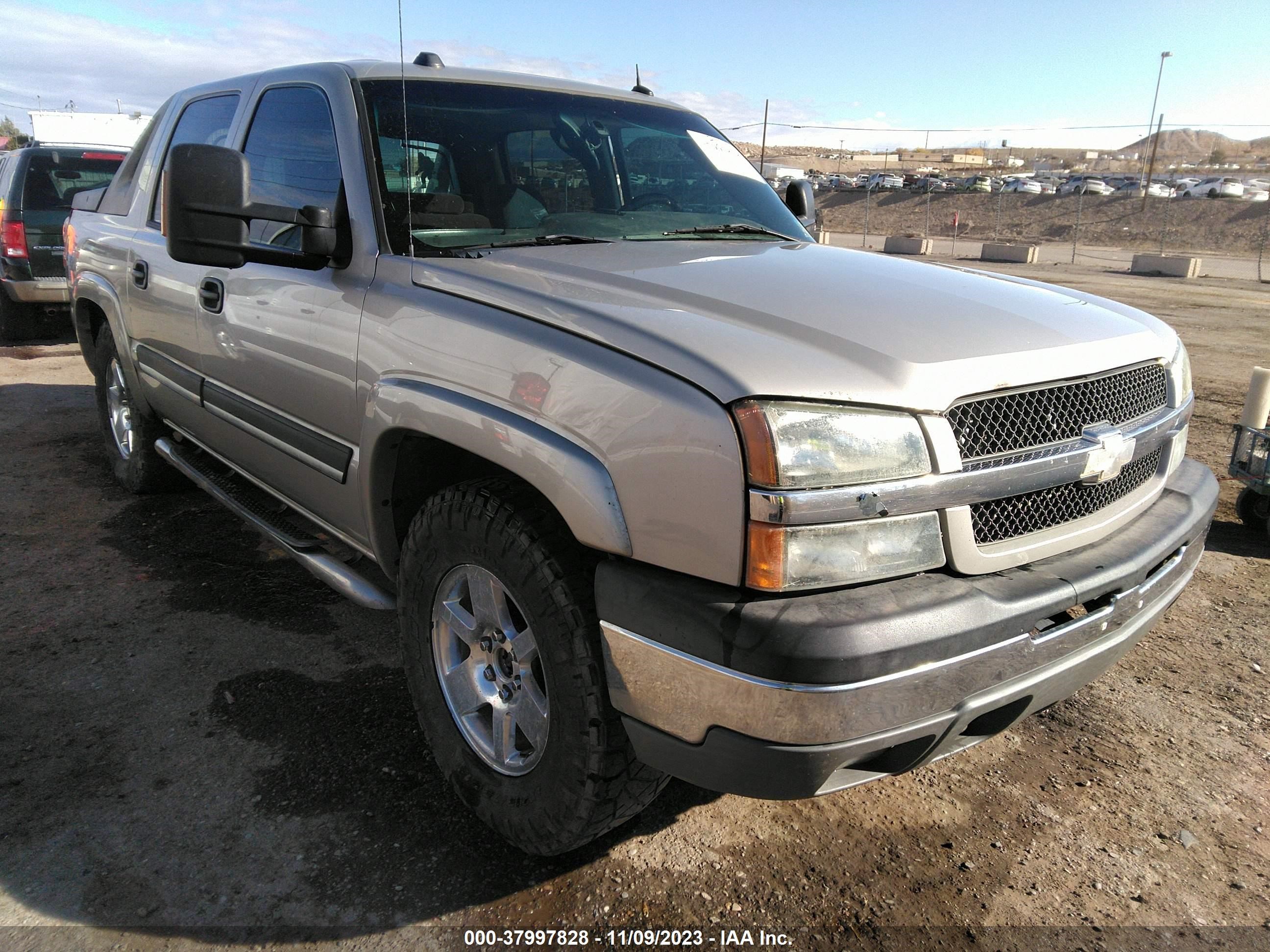 Photo 0 VIN: 3GNEK12ZX5G121047 - CHEVROLET AVALANCHE 