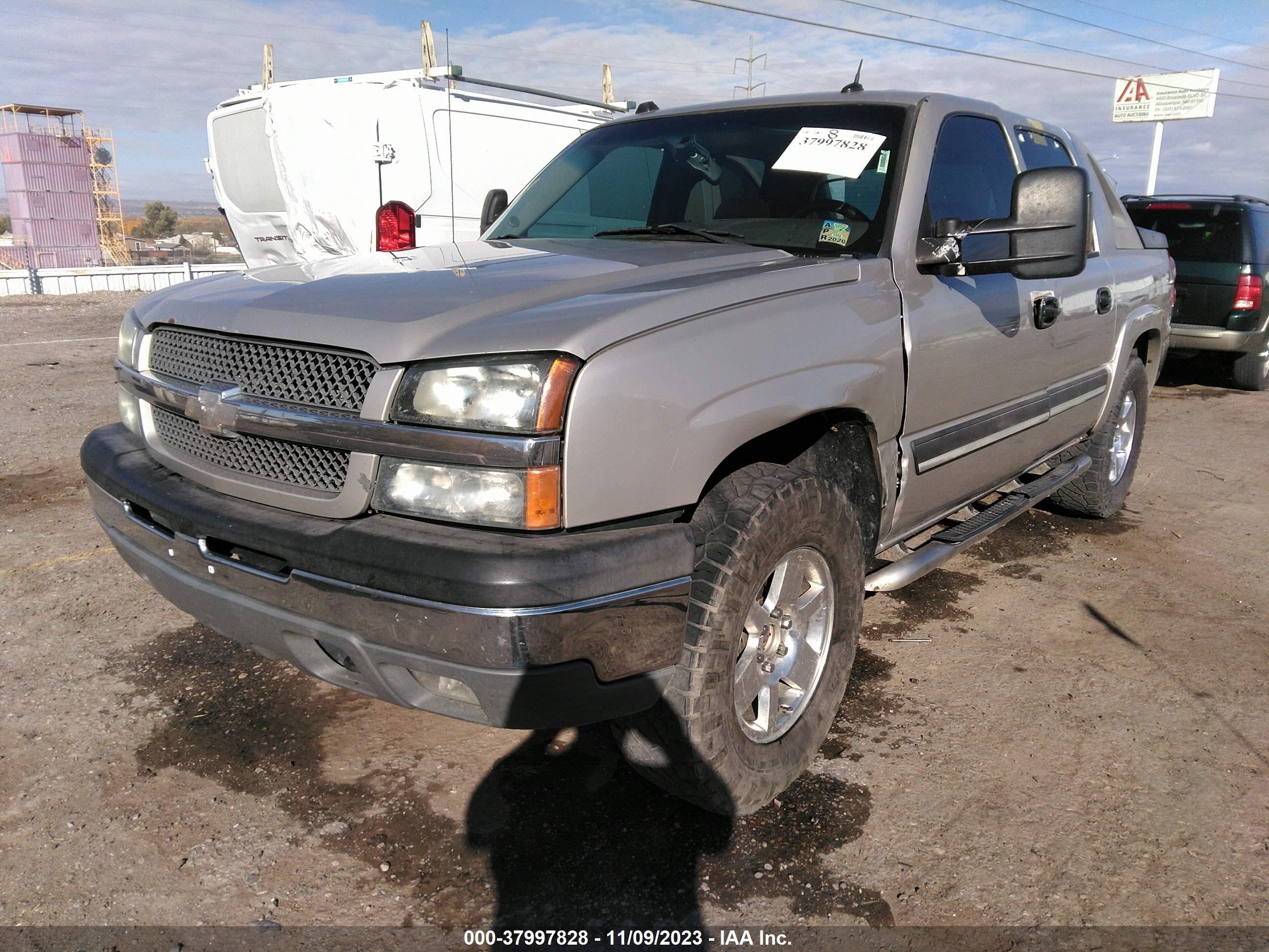 Photo 1 VIN: 3GNEK12ZX5G121047 - CHEVROLET AVALANCHE 