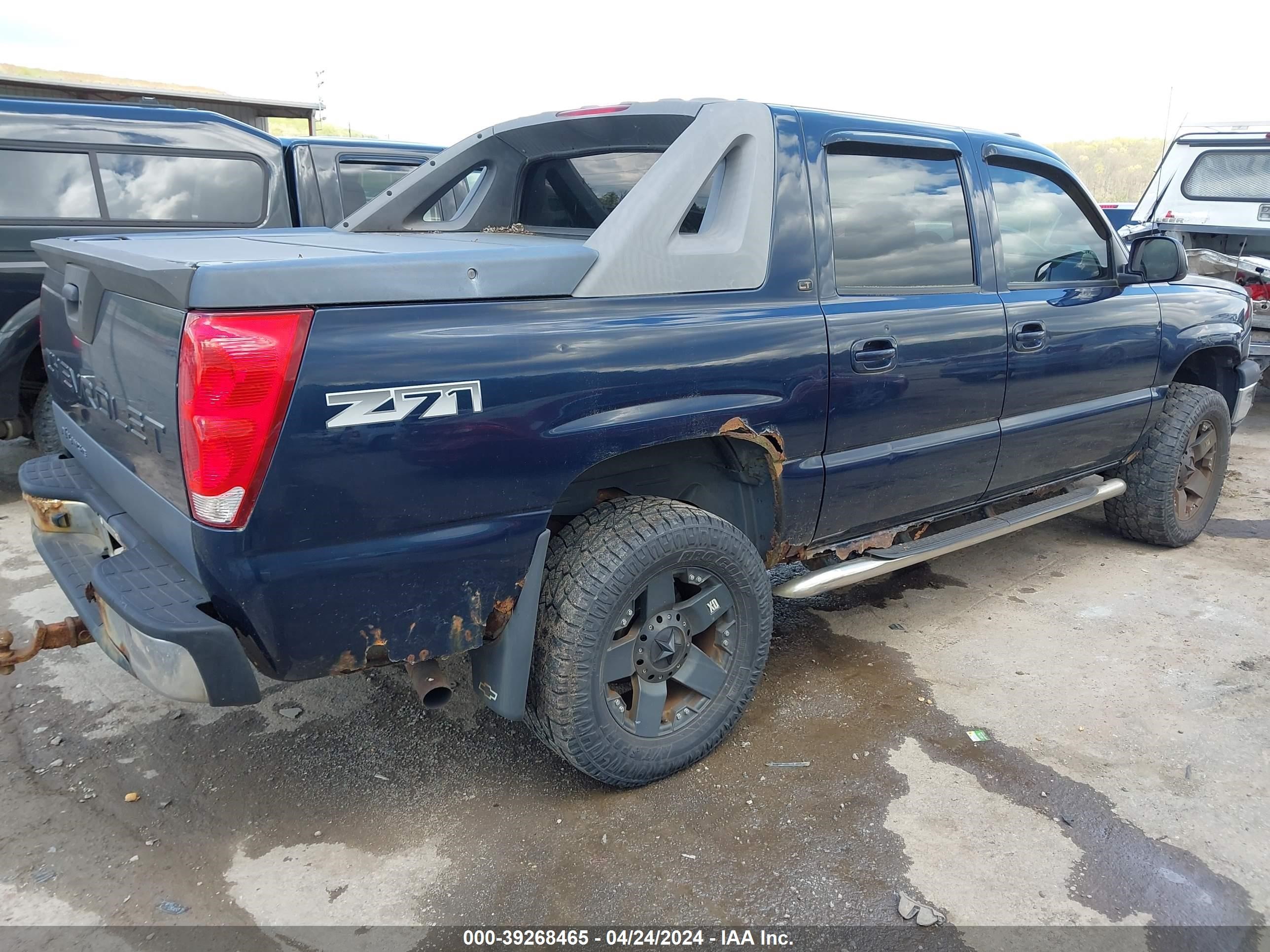 Photo 3 VIN: 3GNEK12ZX6G152963 - CHEVROLET AVALANCHE 