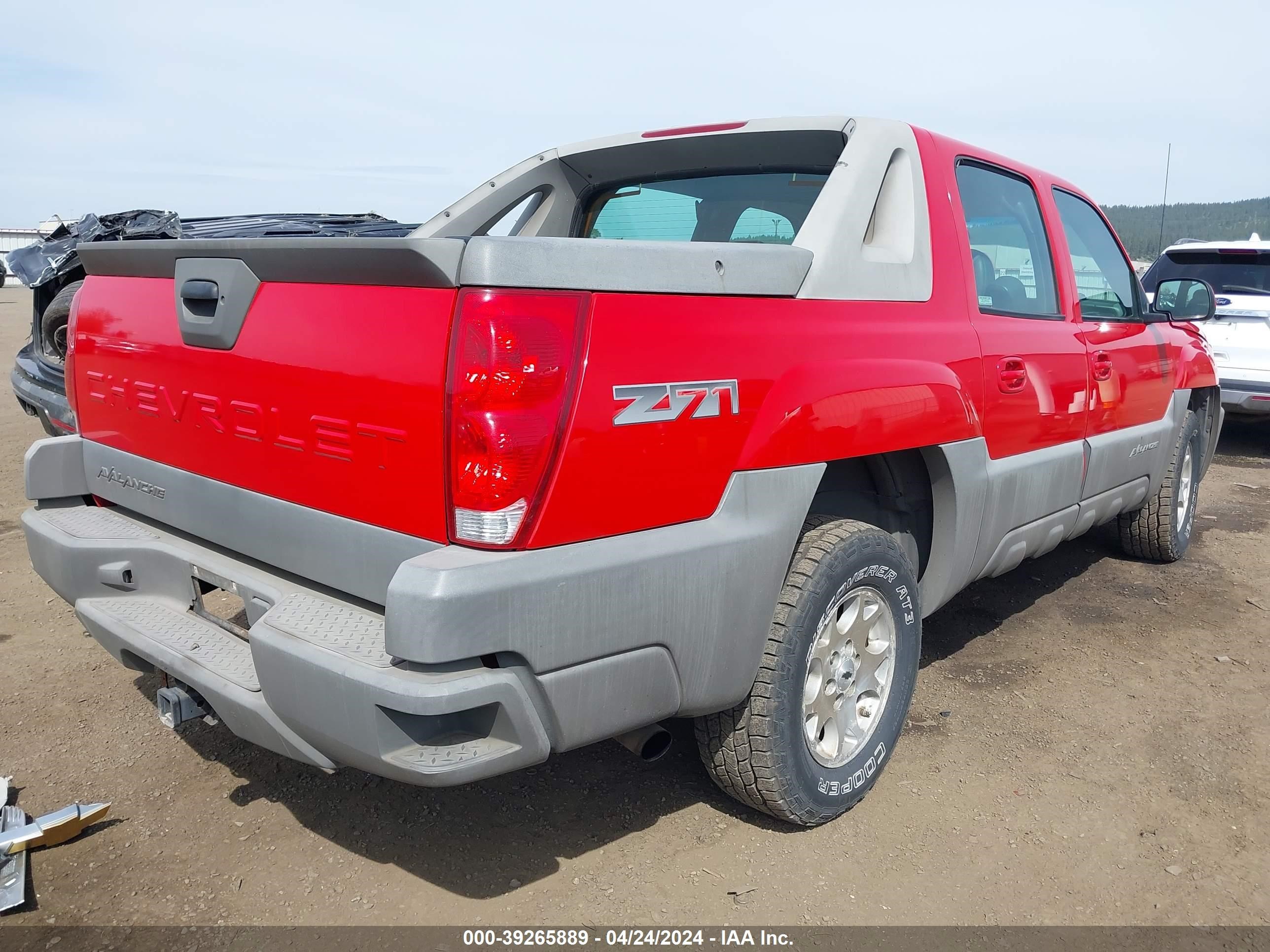 Photo 3 VIN: 3GNEK13T12G107348 - CHEVROLET AVALANCHE 