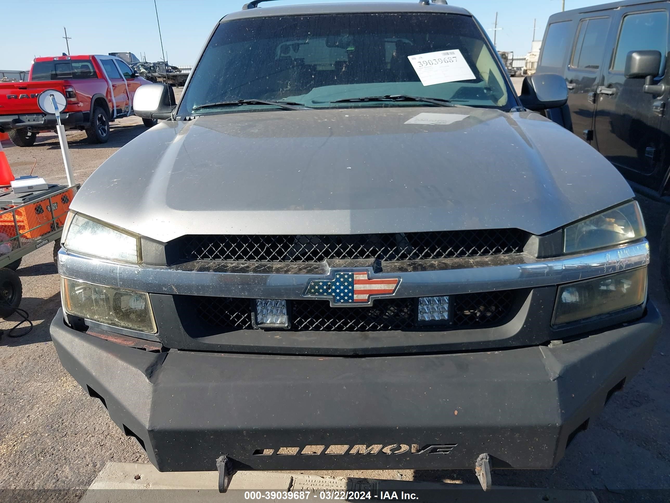 Photo 5 VIN: 3GNEK13T12G363523 - CHEVROLET AVALANCHE 