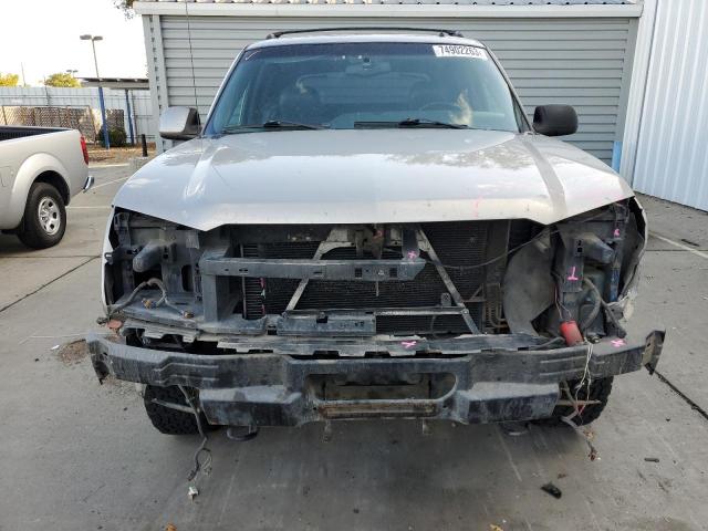 Photo 4 VIN: 3GNEK13T22G125860 - CHEVROLET AVALANCHE 