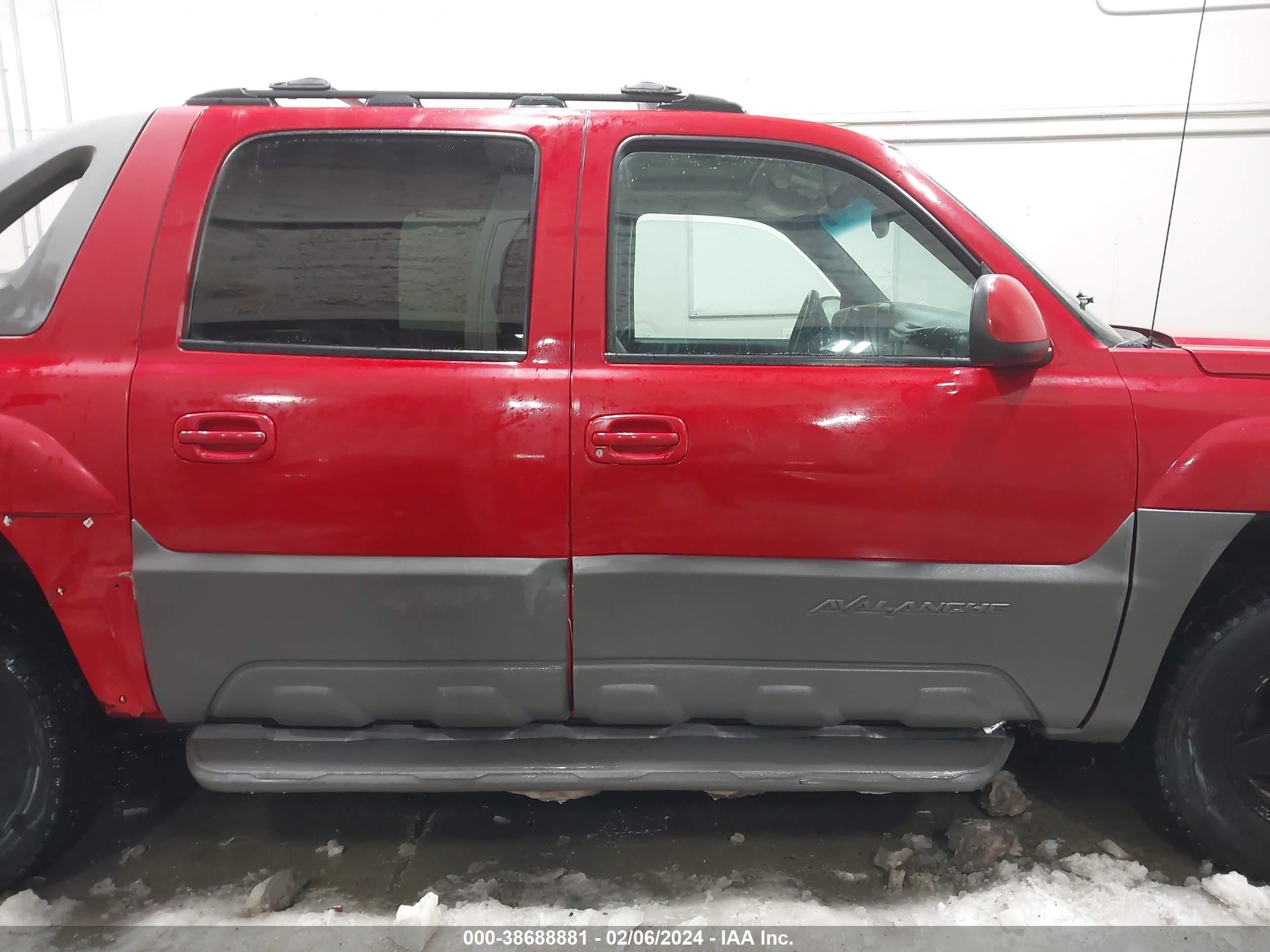 Photo 12 VIN: 3GNEK13T32G107660 - CHEVROLET AVALANCHE 