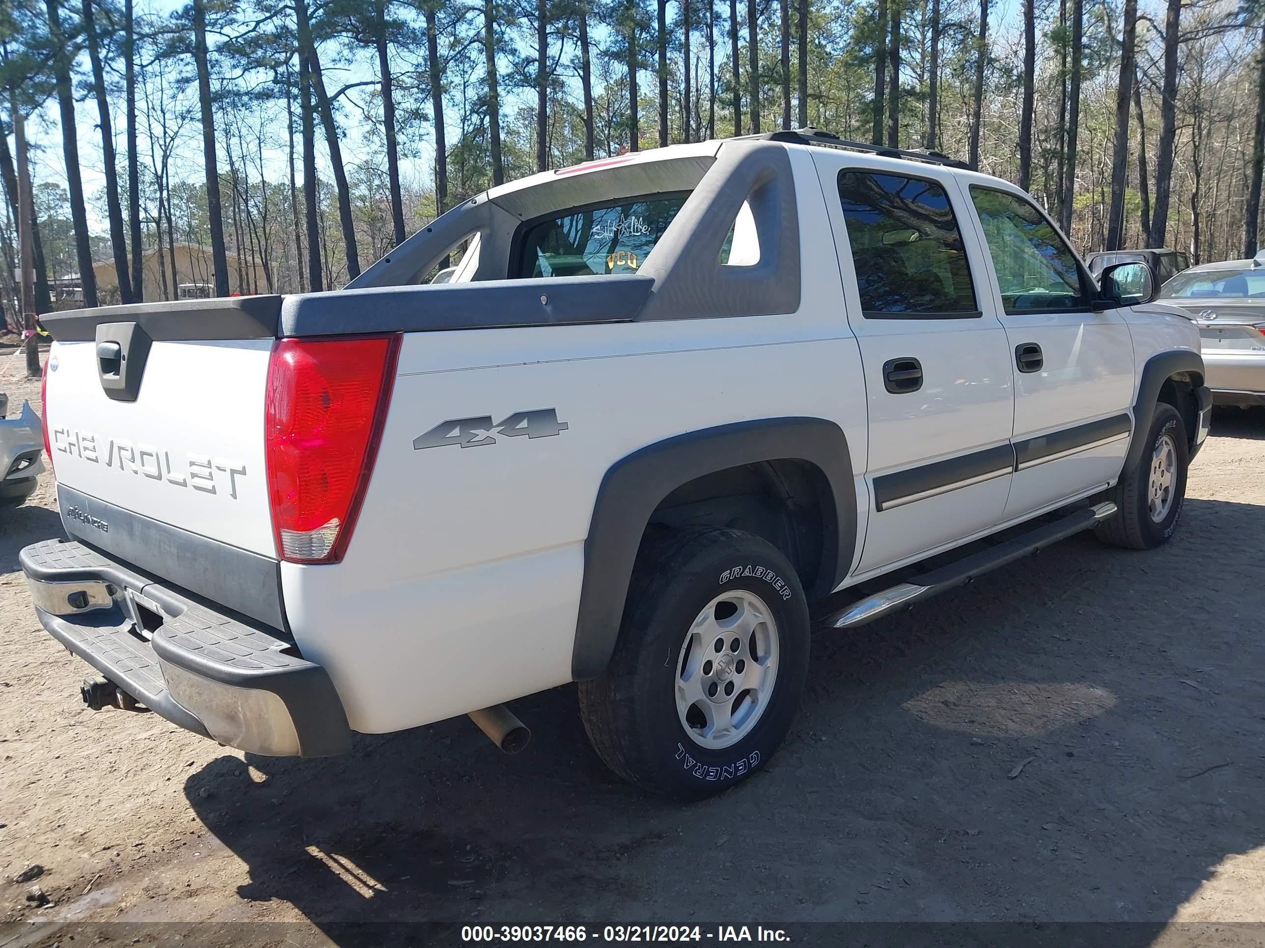 Photo 3 VIN: 3GNEK13T33G310792 - CHEVROLET AVALANCHE 