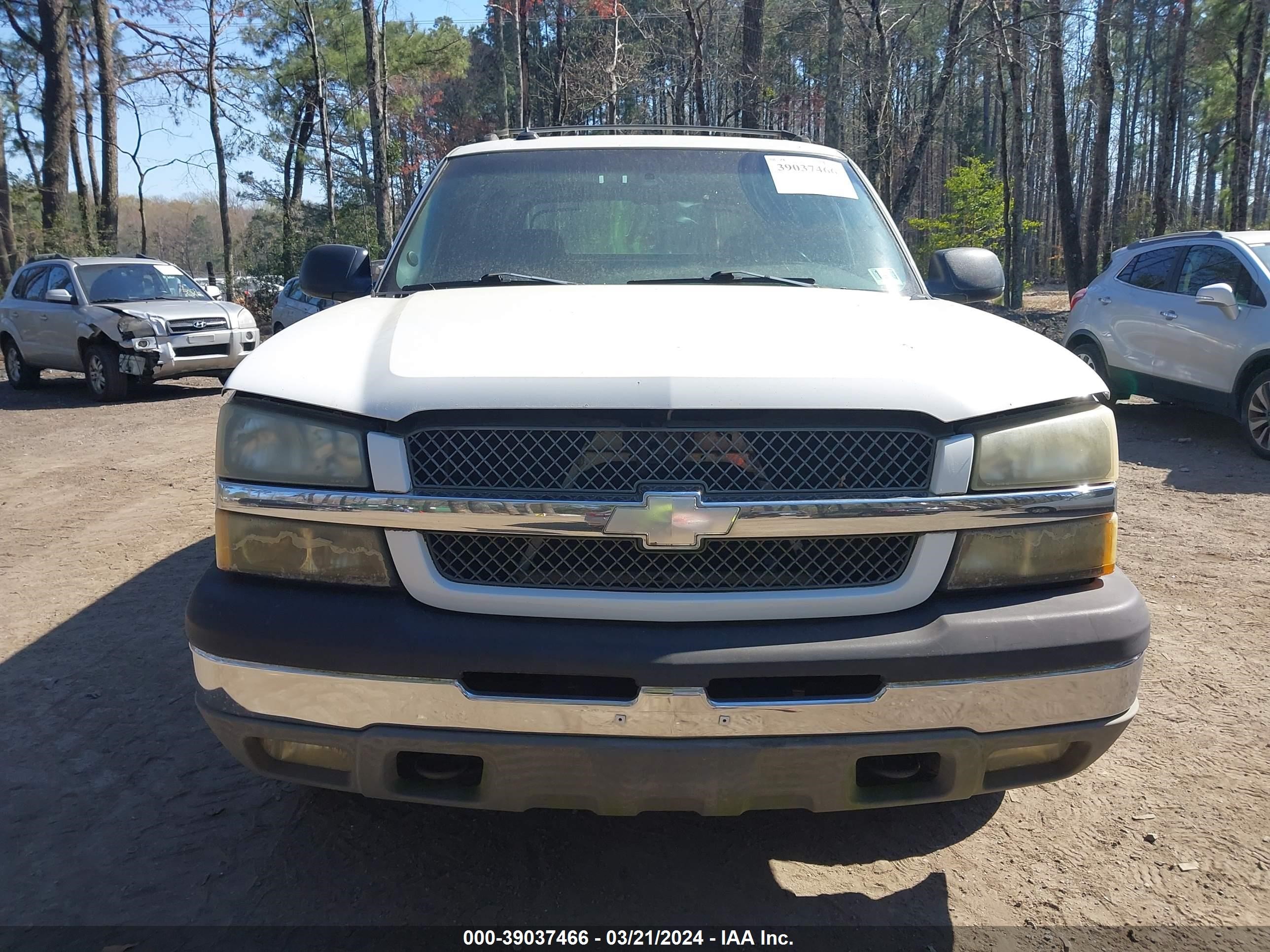 Photo 5 VIN: 3GNEK13T33G310792 - CHEVROLET AVALANCHE 