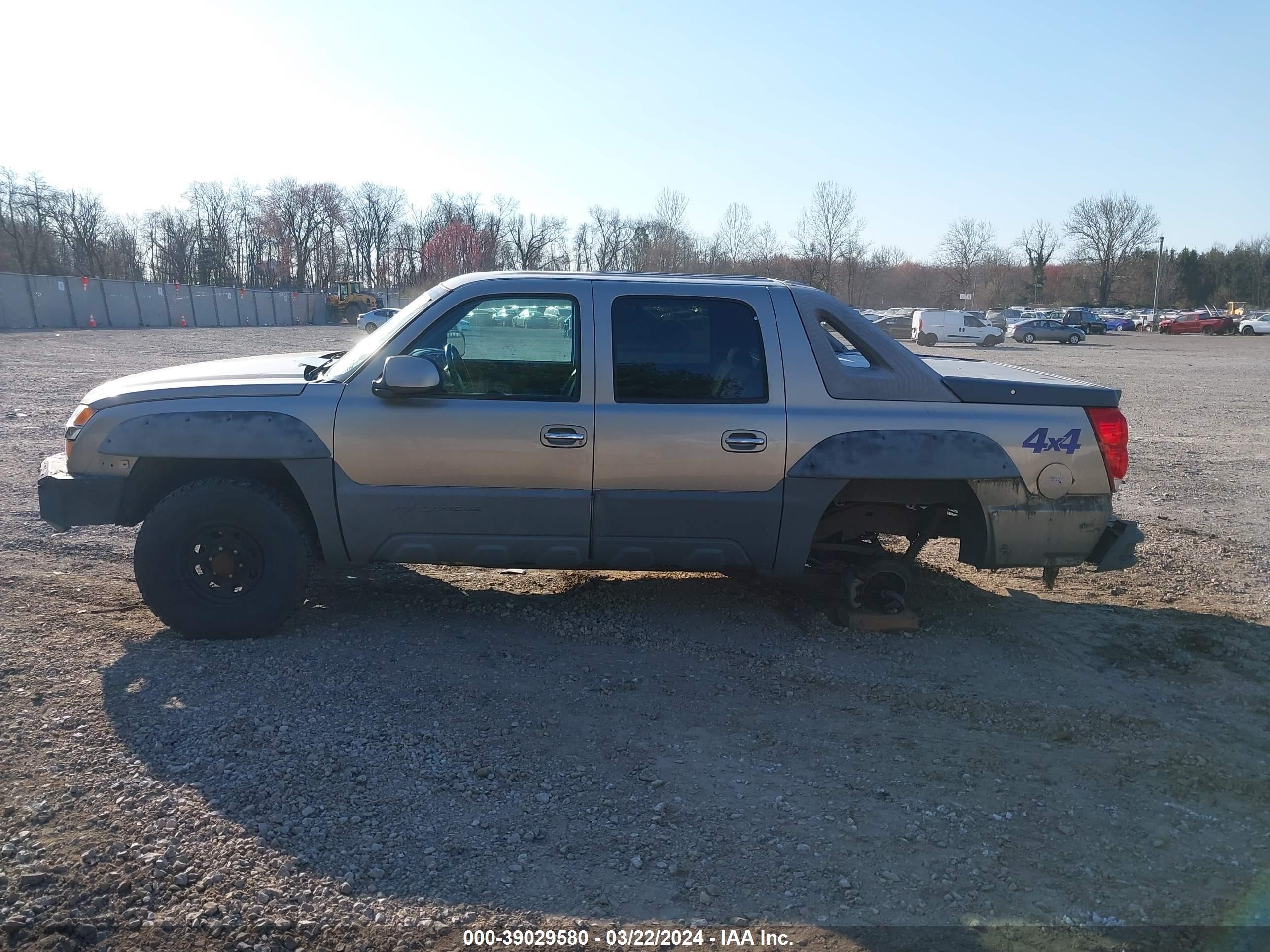 Photo 13 VIN: 3GNEK13T42G287103 - CHEVROLET AVALANCHE 